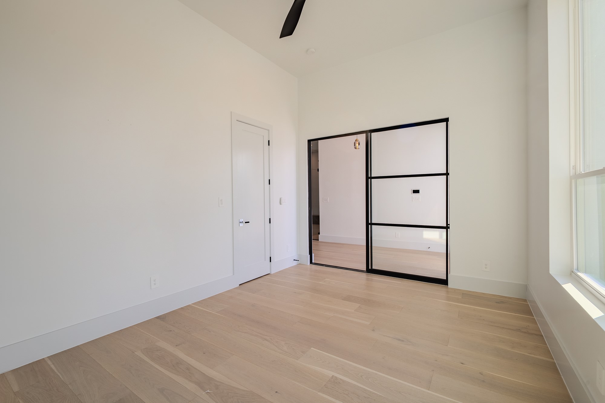 11232 Hillcrest Road