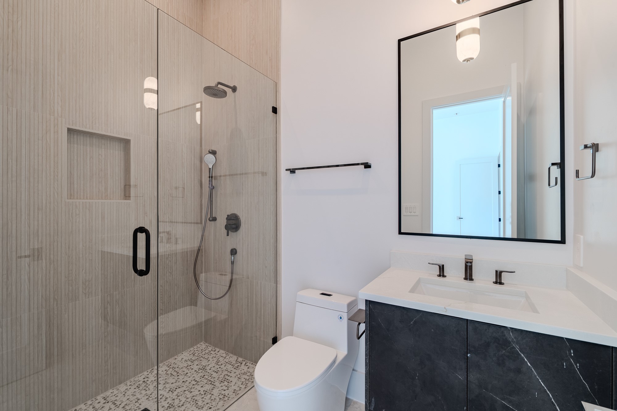 11232 Hillcrest Road