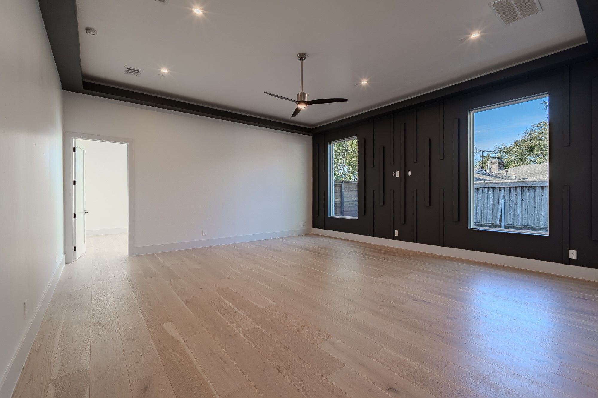 11232 Hillcrest Road