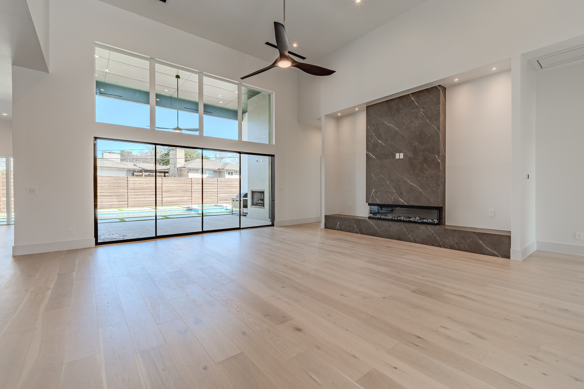 11232 Hillcrest Road