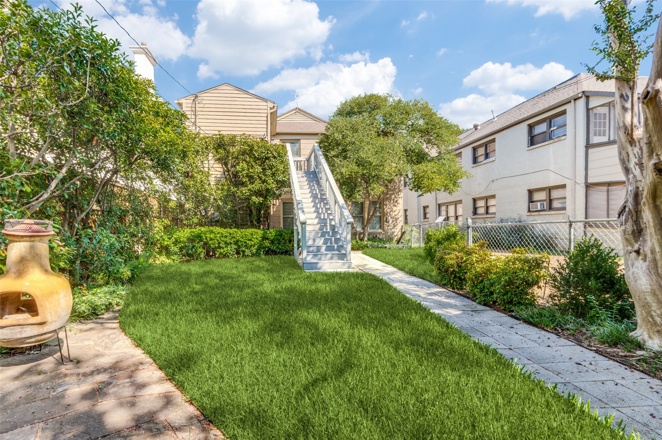 4144 Prescott Avenue