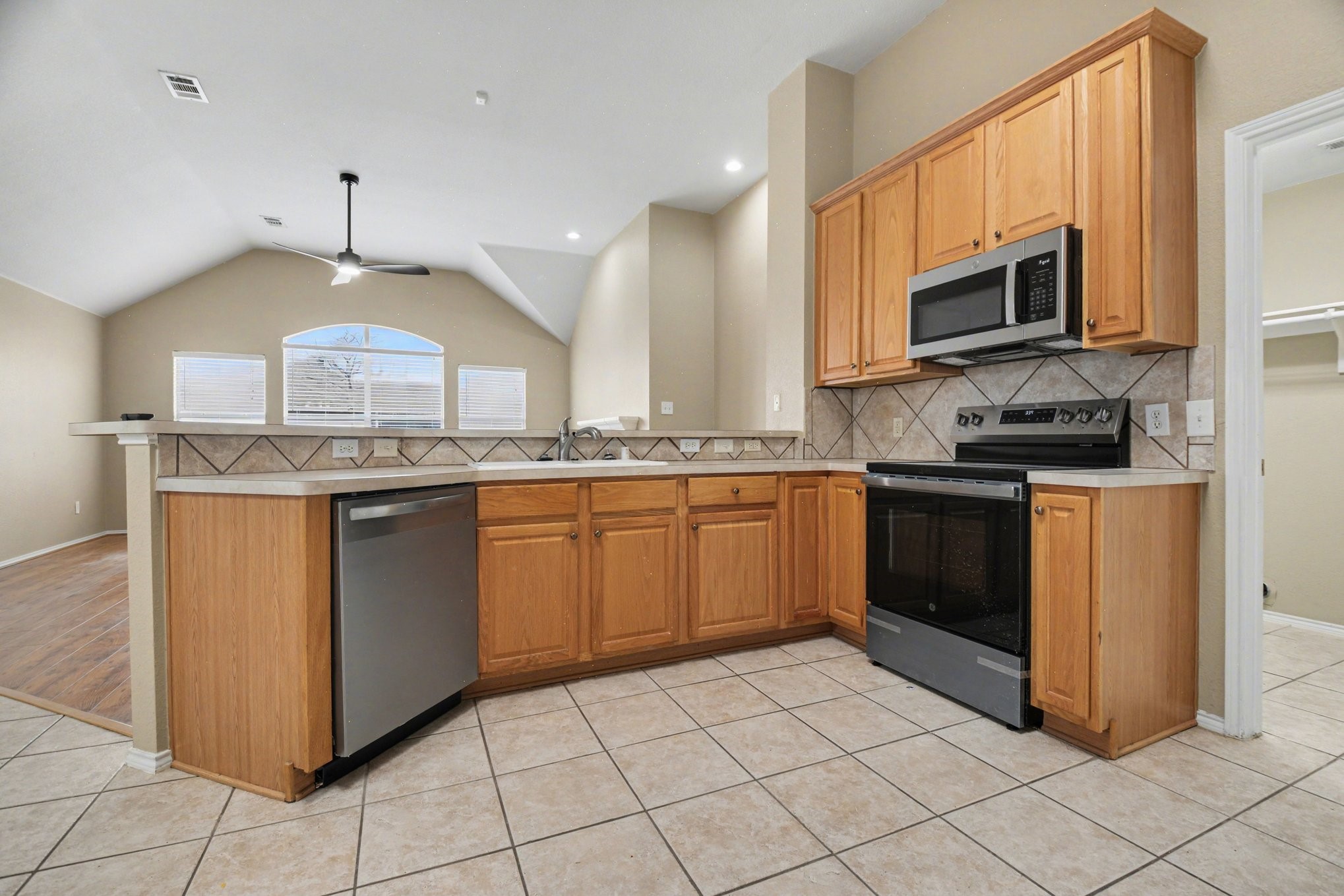 7108 Bryce Canyon Drive