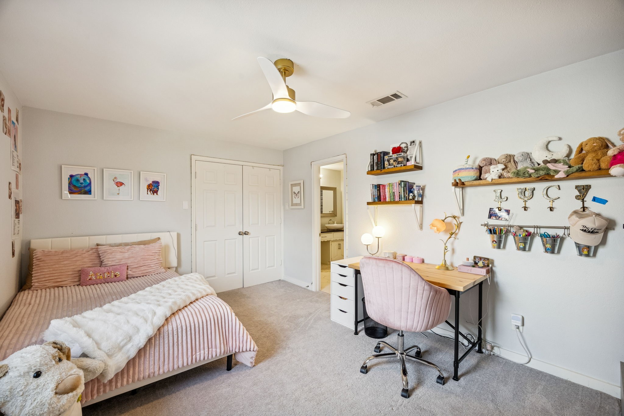 9522 Robin Meadow Drive