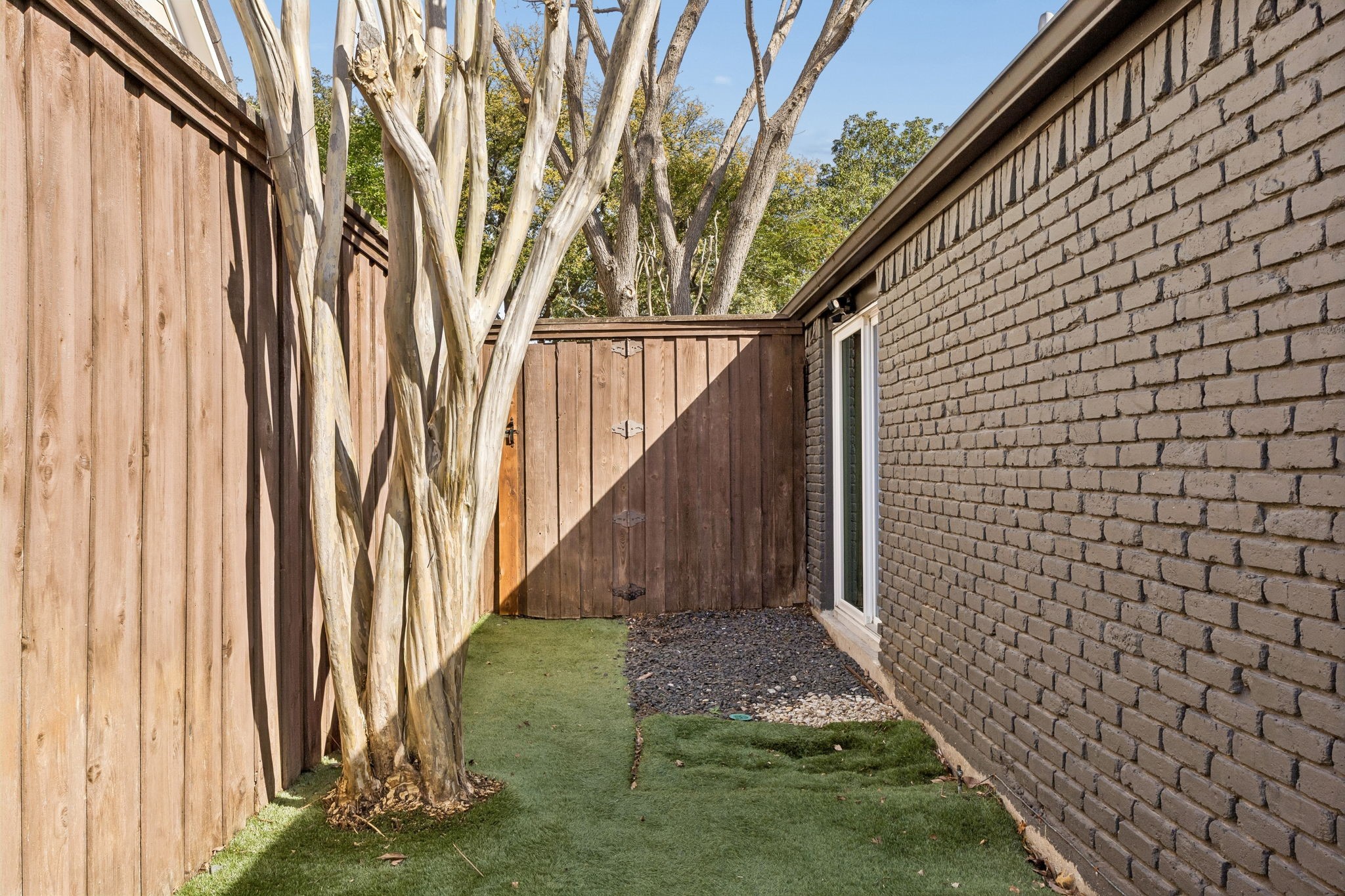 9522 Robin Meadow Drive