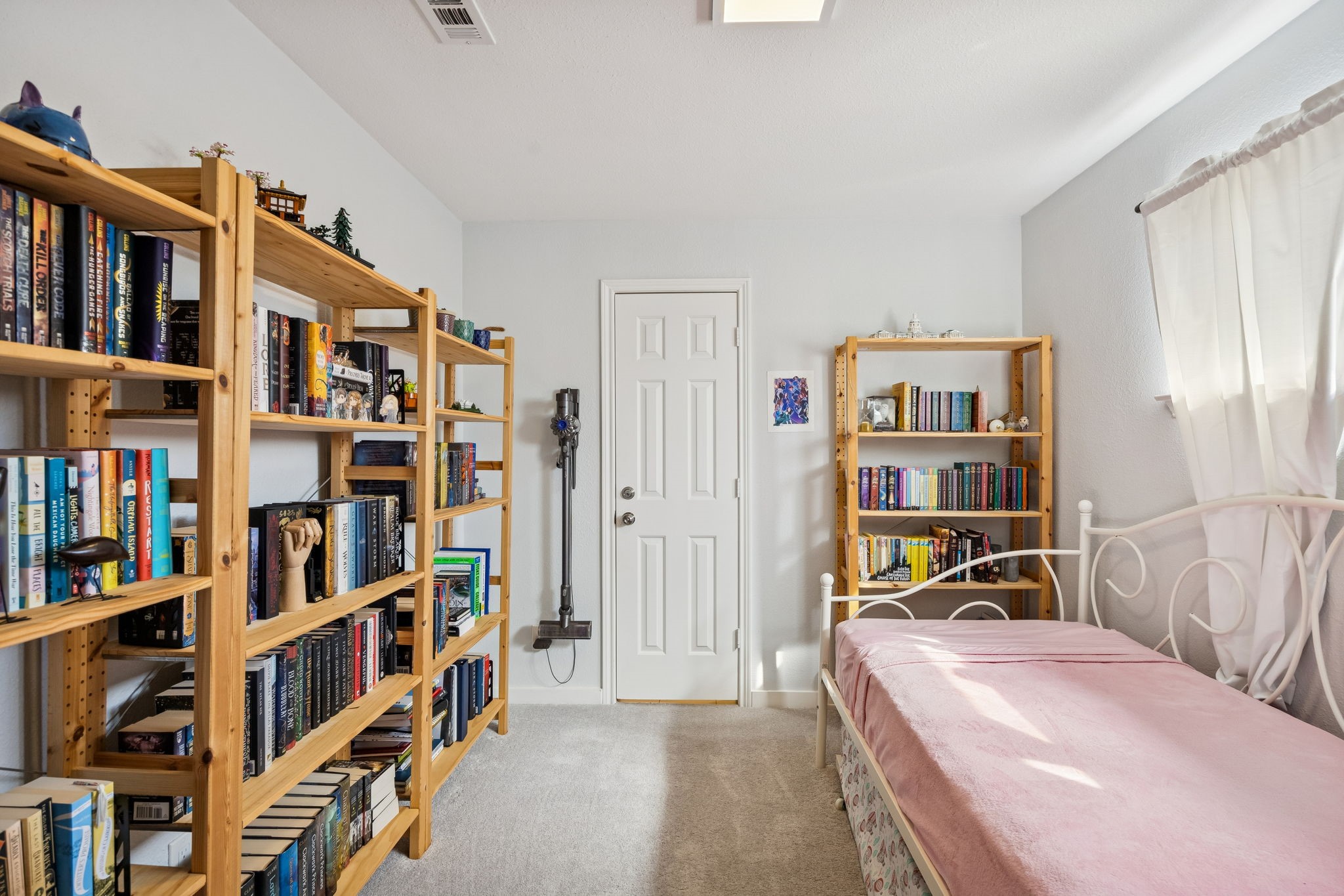 9522 Robin Meadow Drive