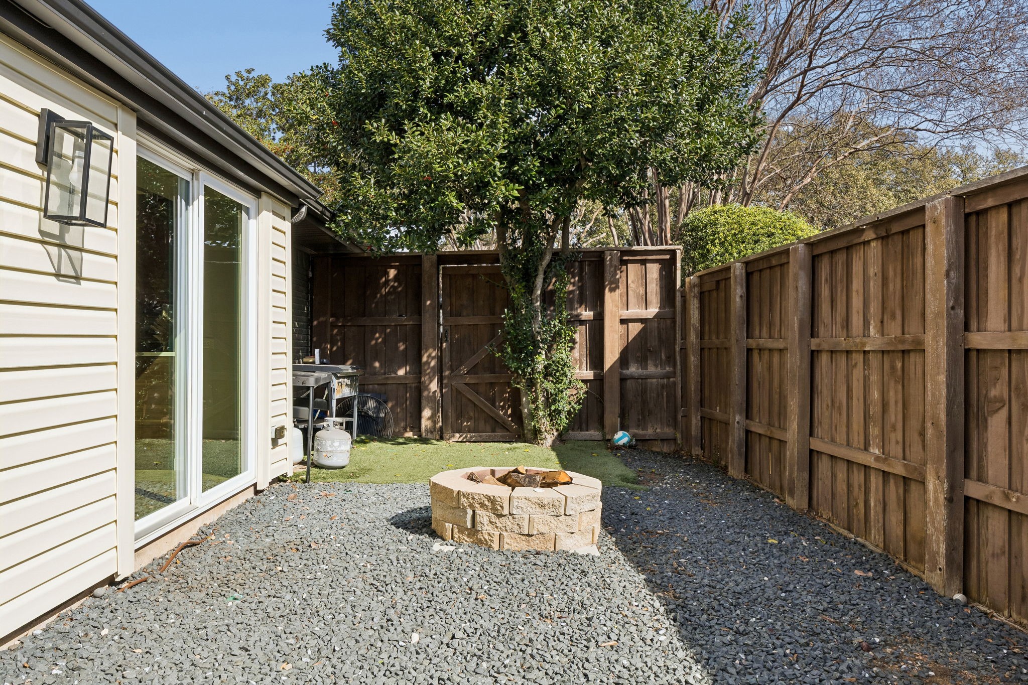 9522 Robin Meadow Drive