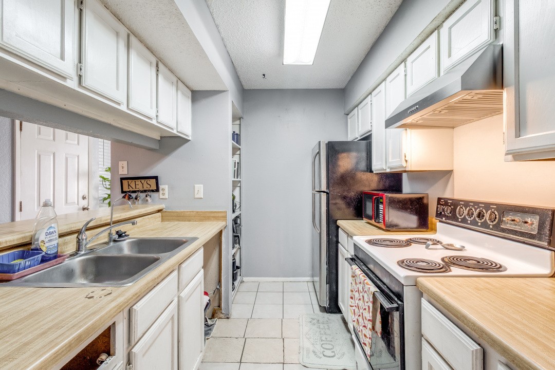 9617 Walnut Street 4108