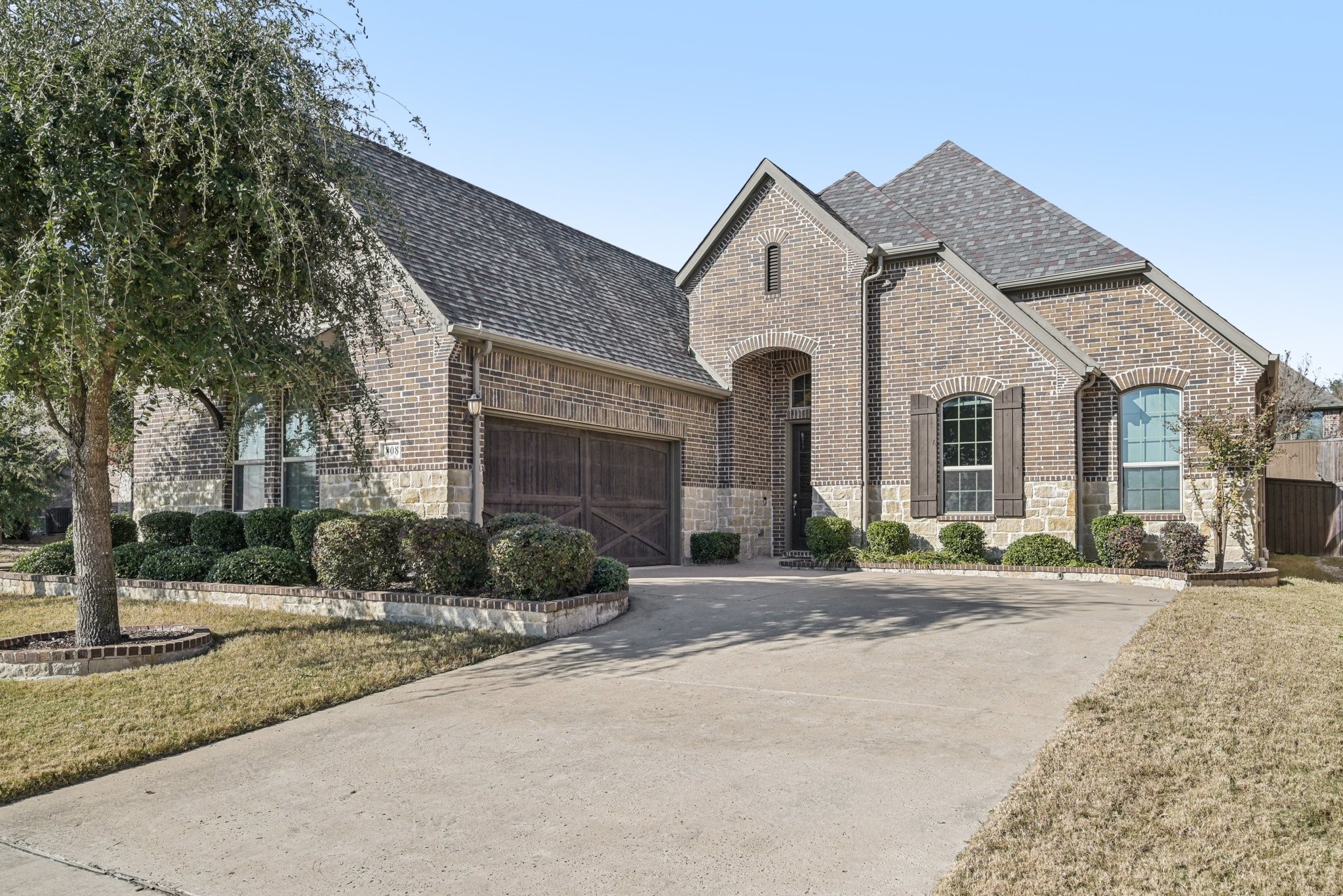 808 York Drive