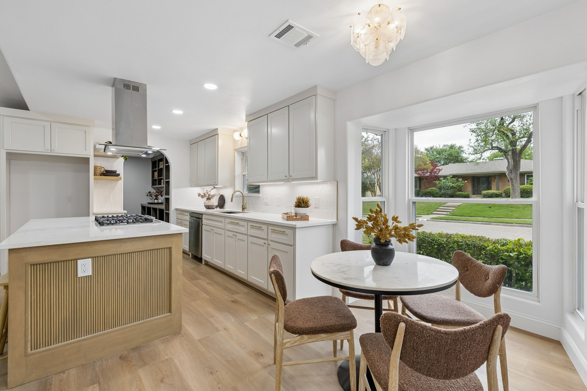 301 Canyon Ridge Drive