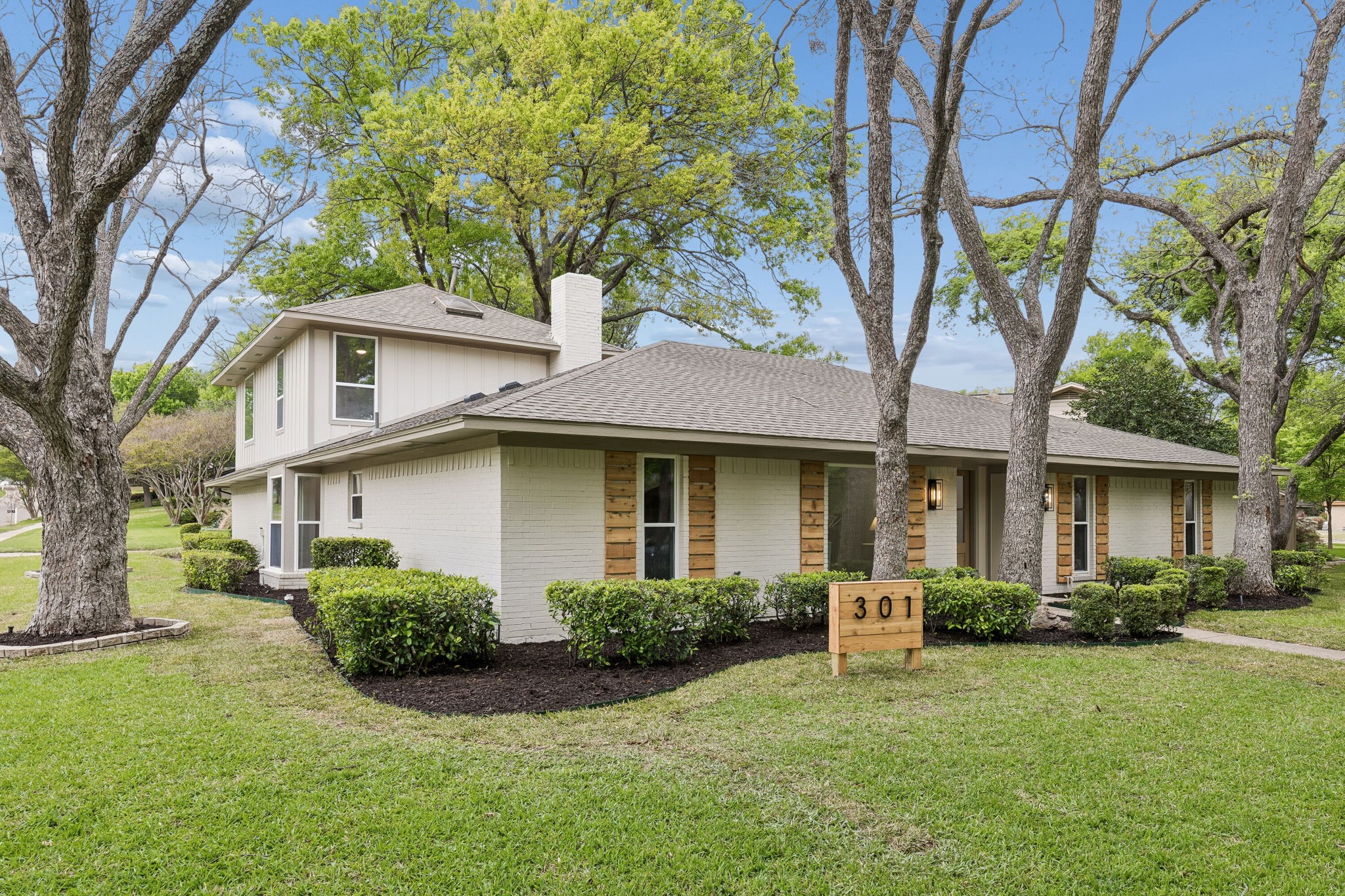 301 Canyon Ridge Drive