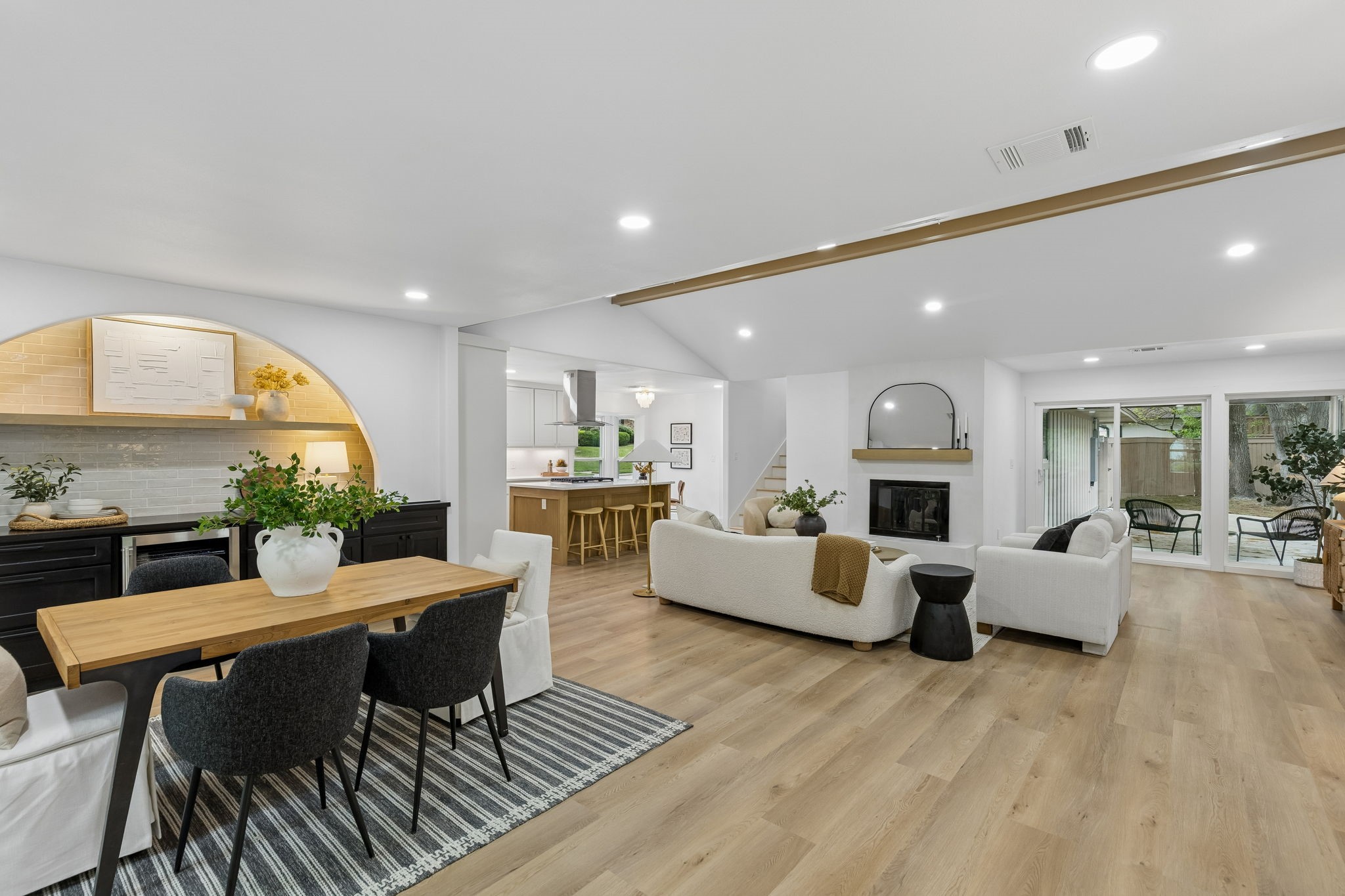 301 Canyon Ridge Drive