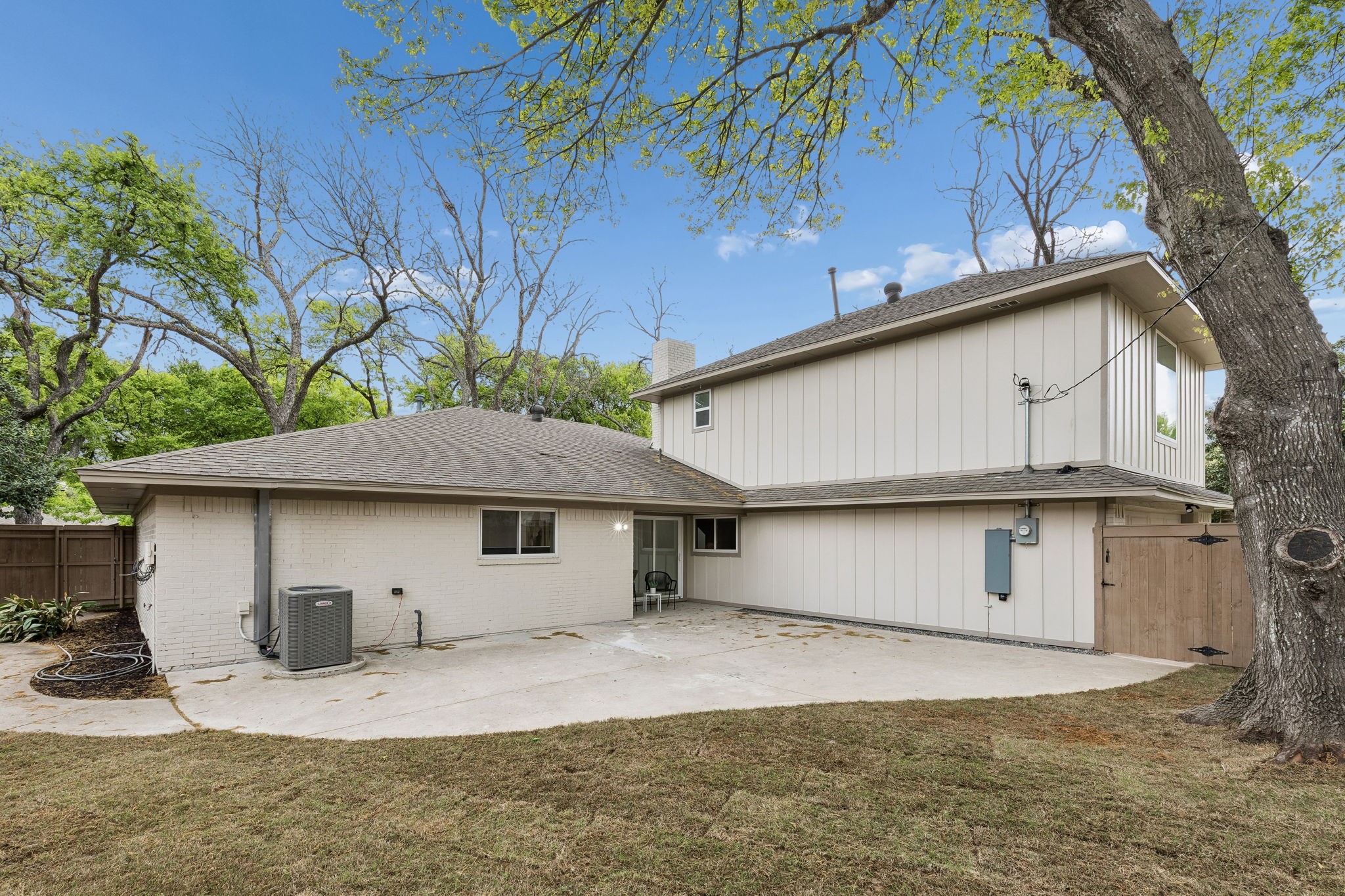 301 Canyon Ridge Drive