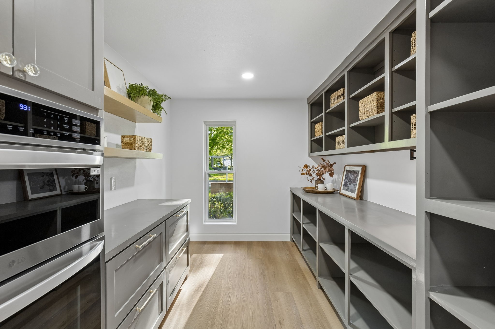 301 Canyon Ridge Drive