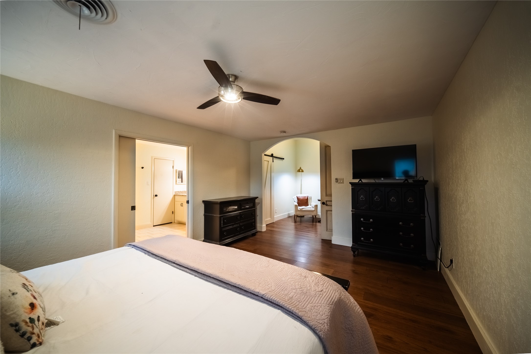 455 Love Henry Court