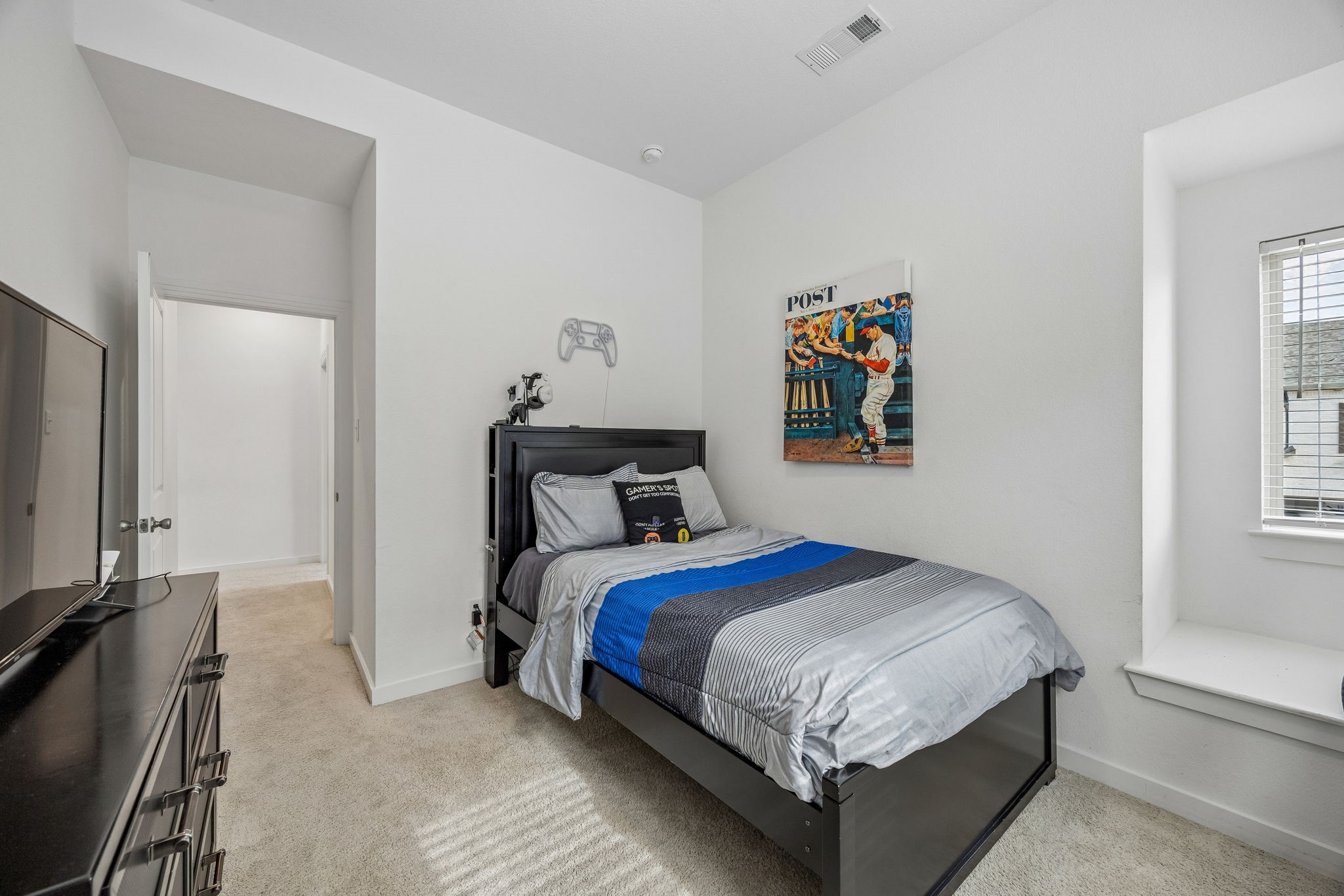 1133 Queensdown Way