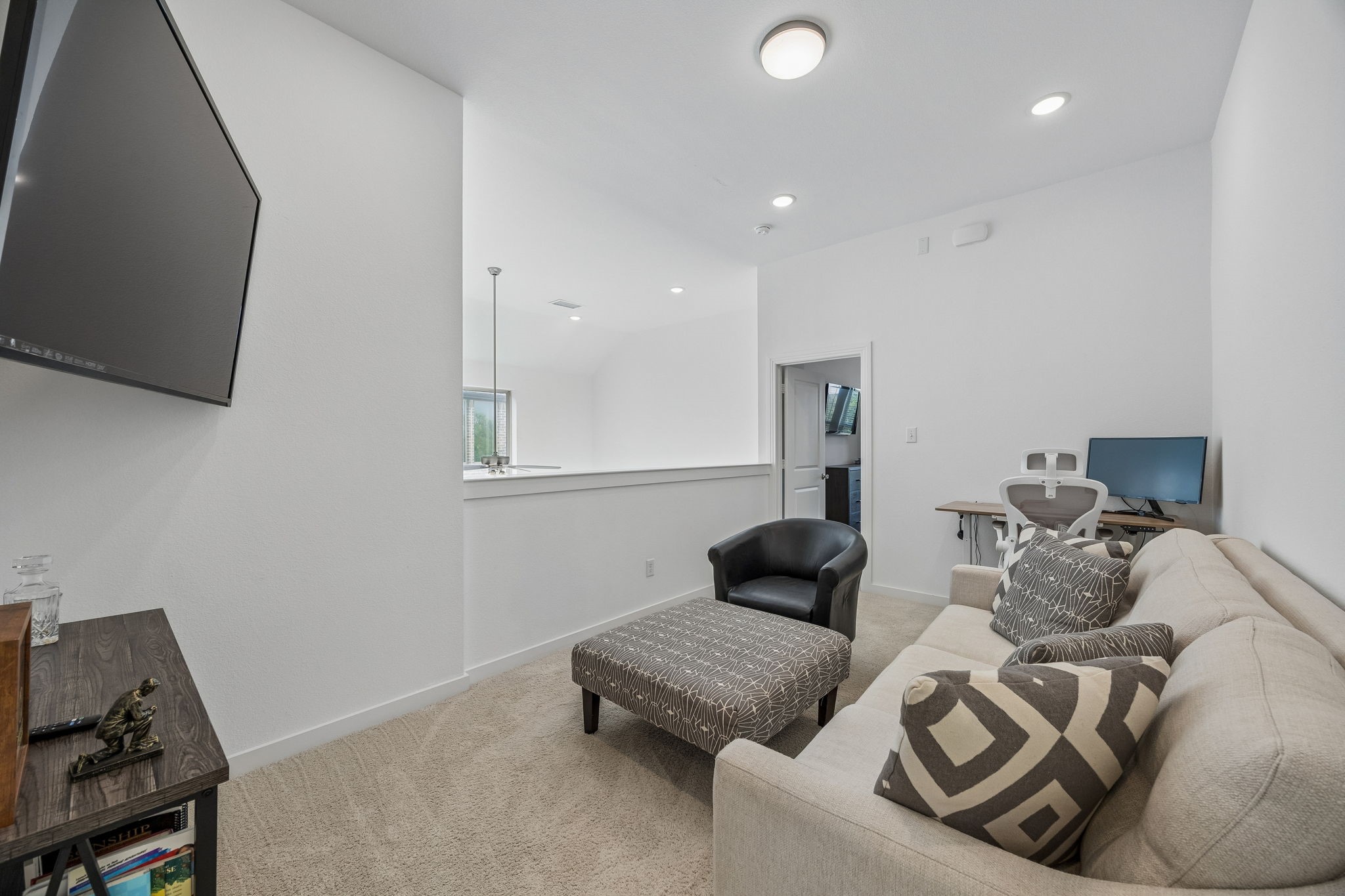 1133 Queensdown Way