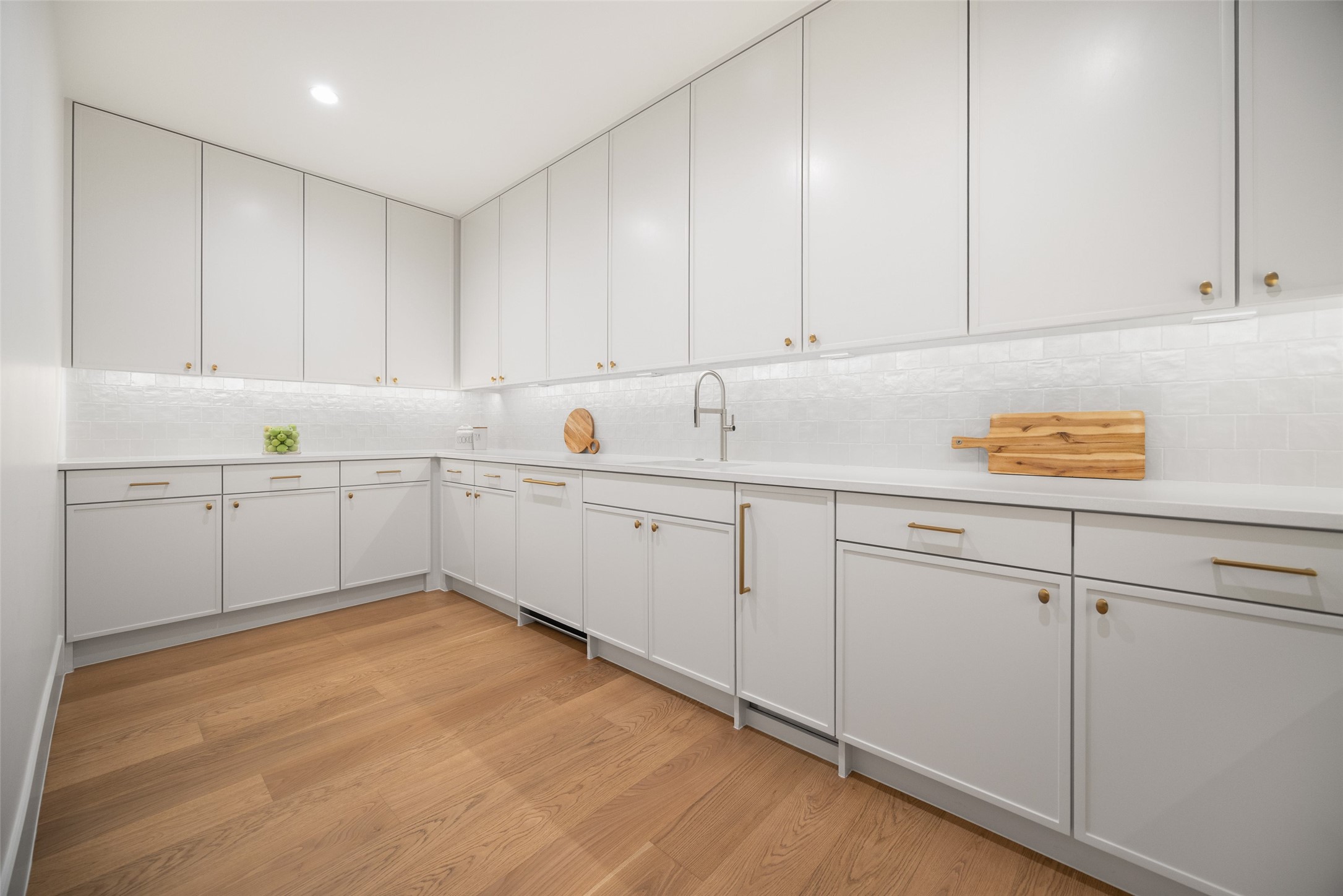 8567 Santa Clara Drive