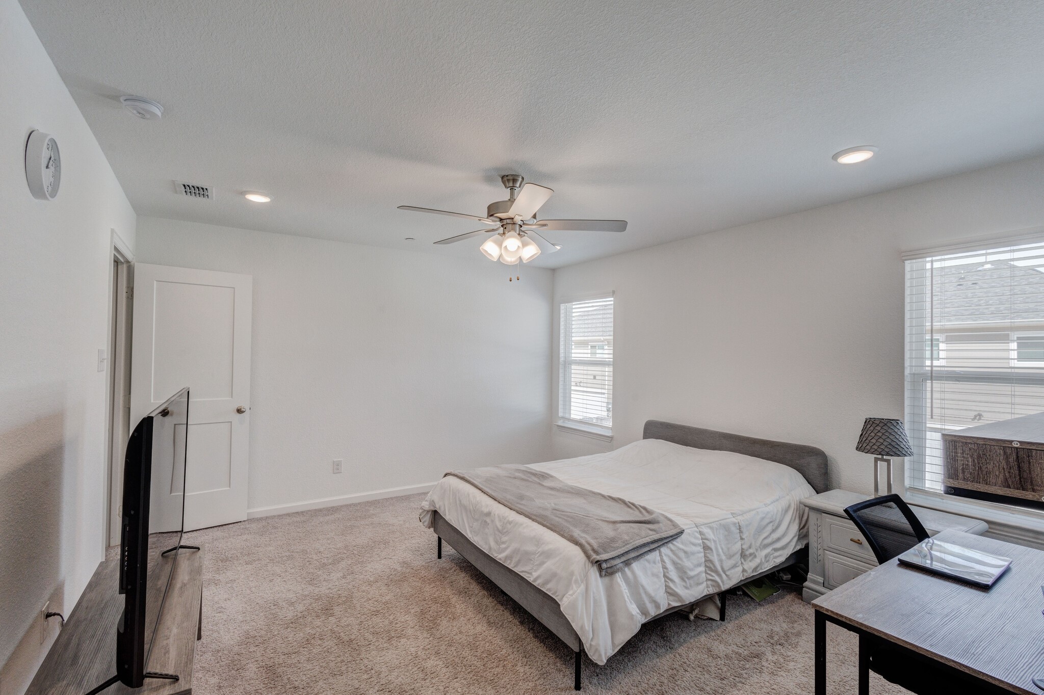 3720 Star Mesa Street 13