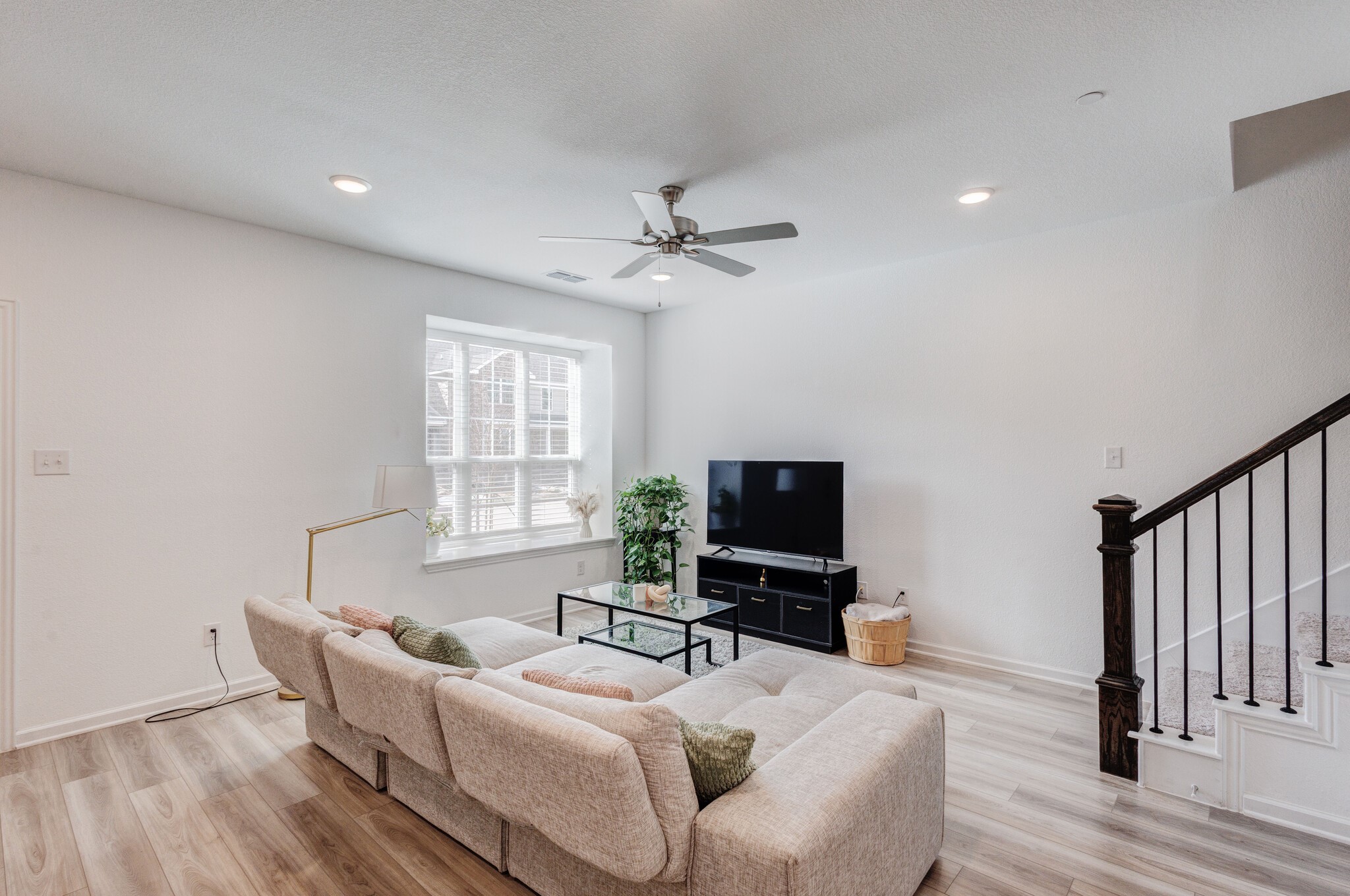 3720 Star Mesa Street 13