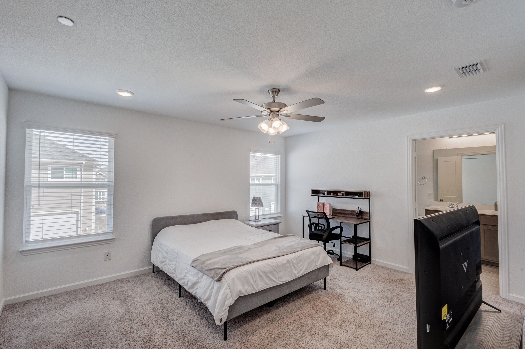 3720 Star Mesa Street 13