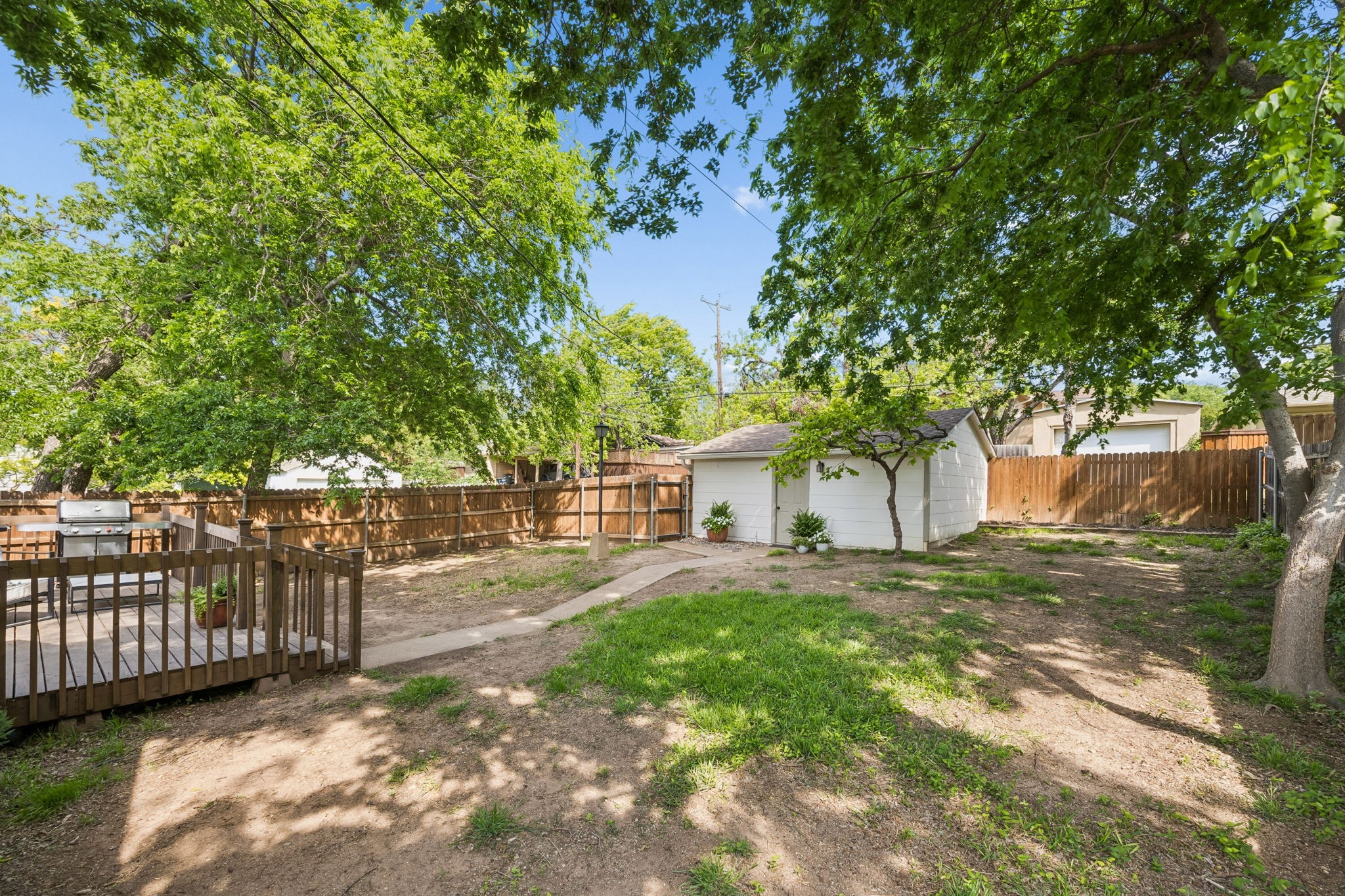 4636 Calmont Avenue