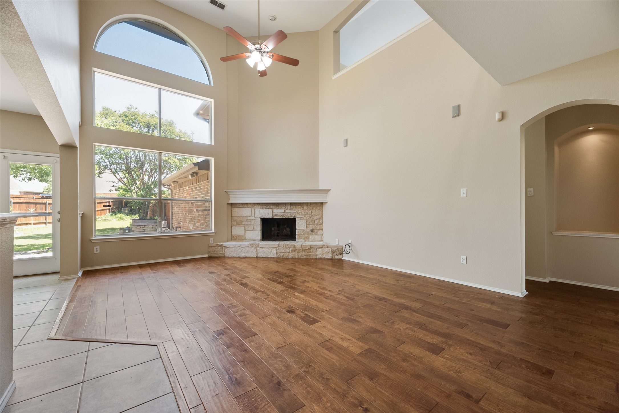 2240 Garden Crest Drive
