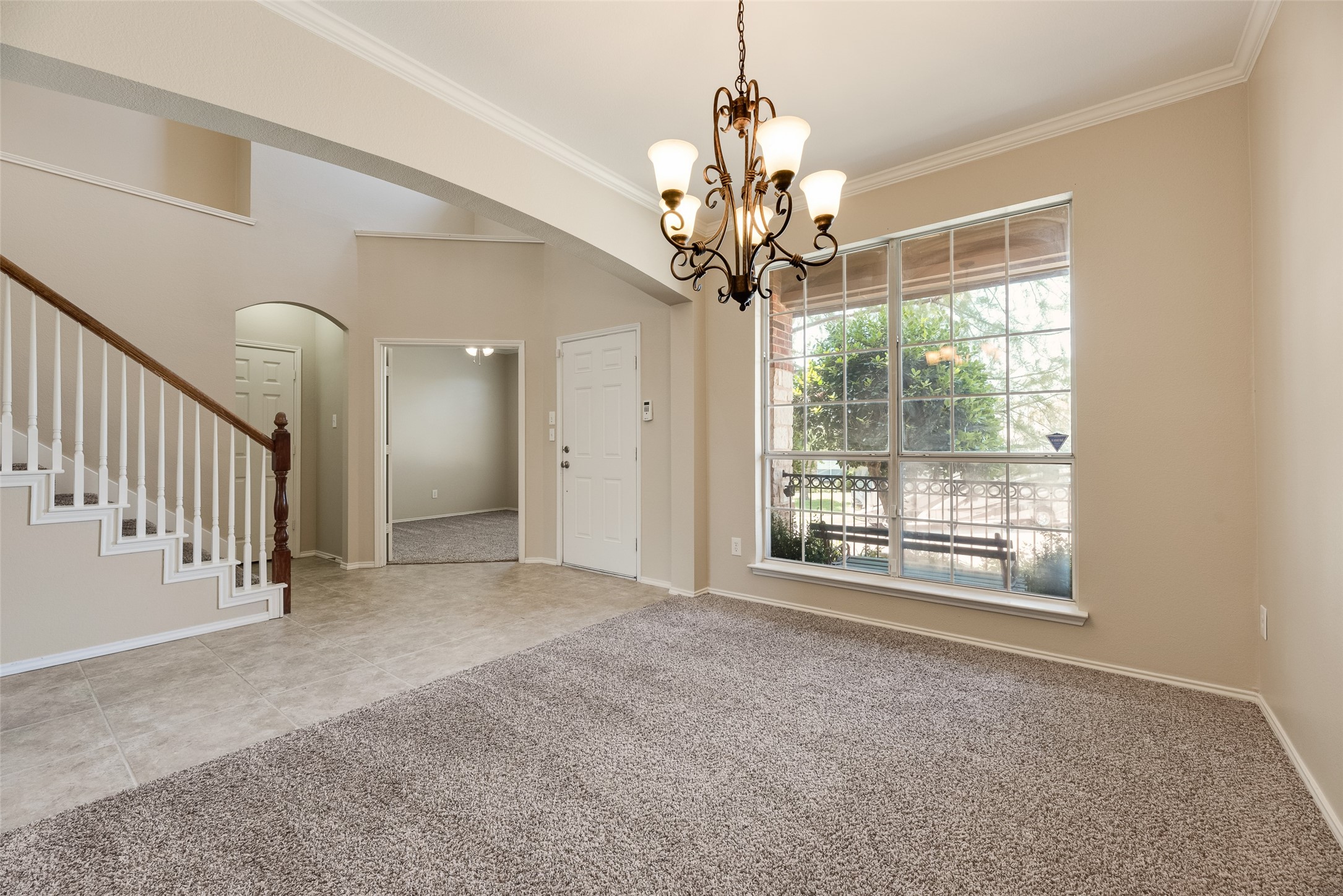 2240 Garden Crest Drive