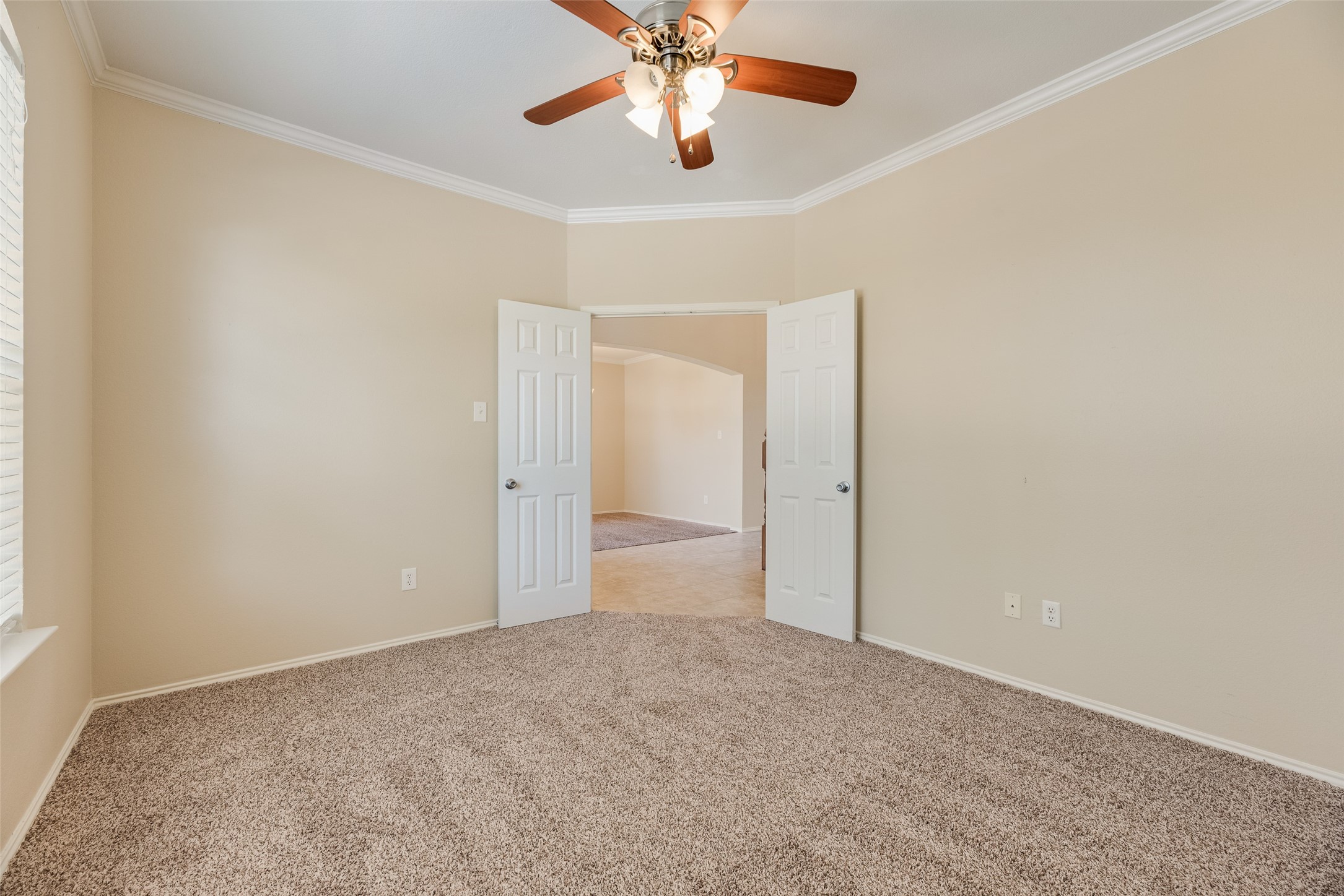 2240 Garden Crest Drive
