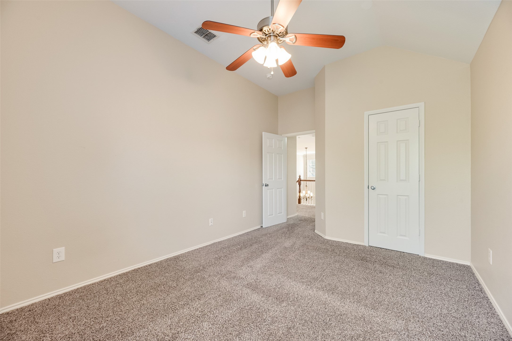 2240 Garden Crest Drive
