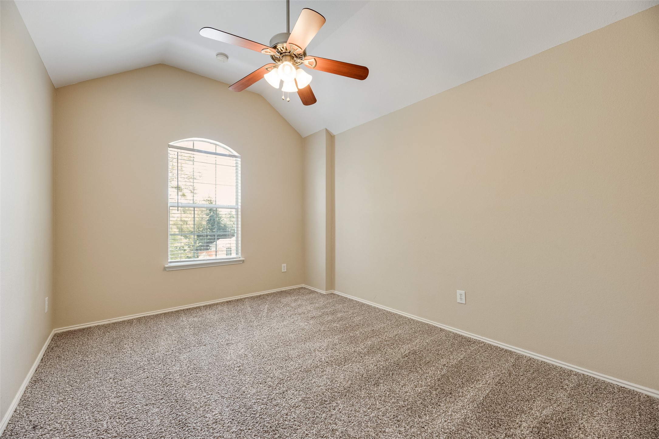2240 Garden Crest Drive