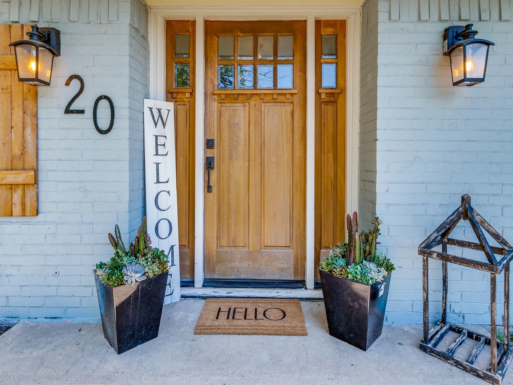 20 Lee Drive