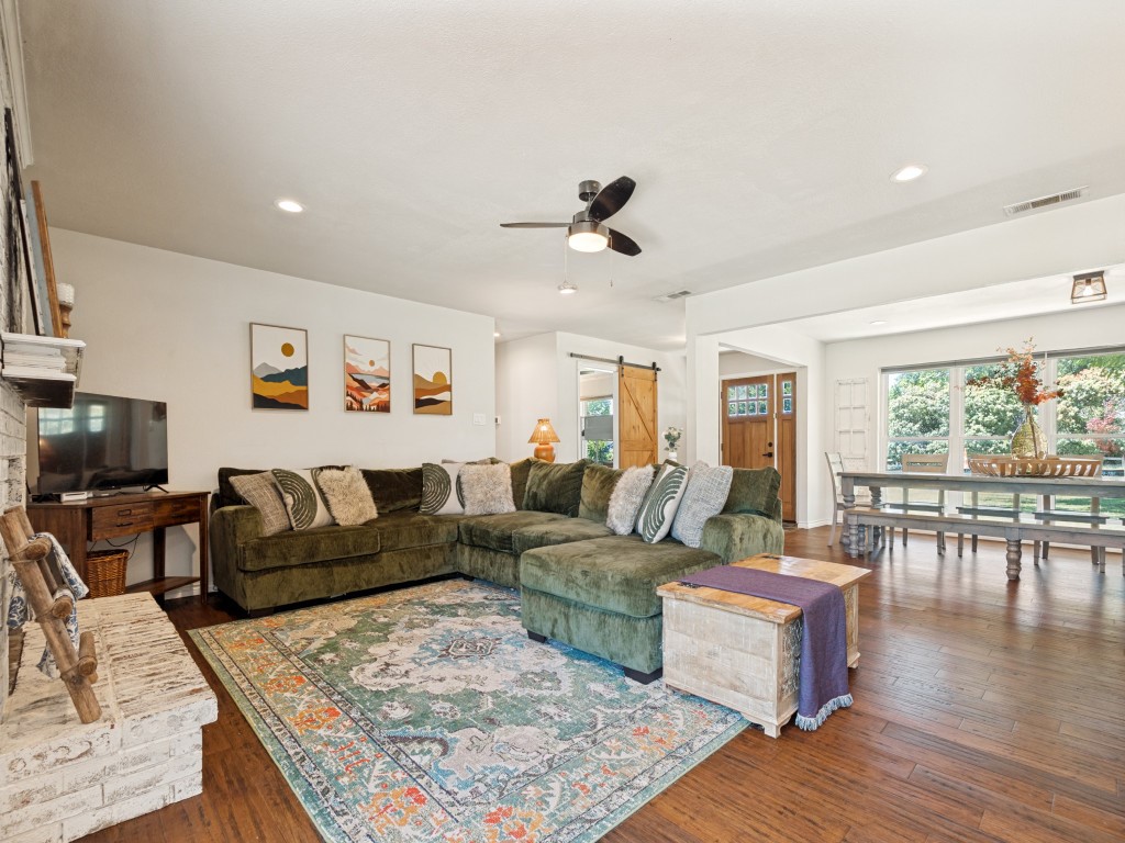 20 Lee Drive