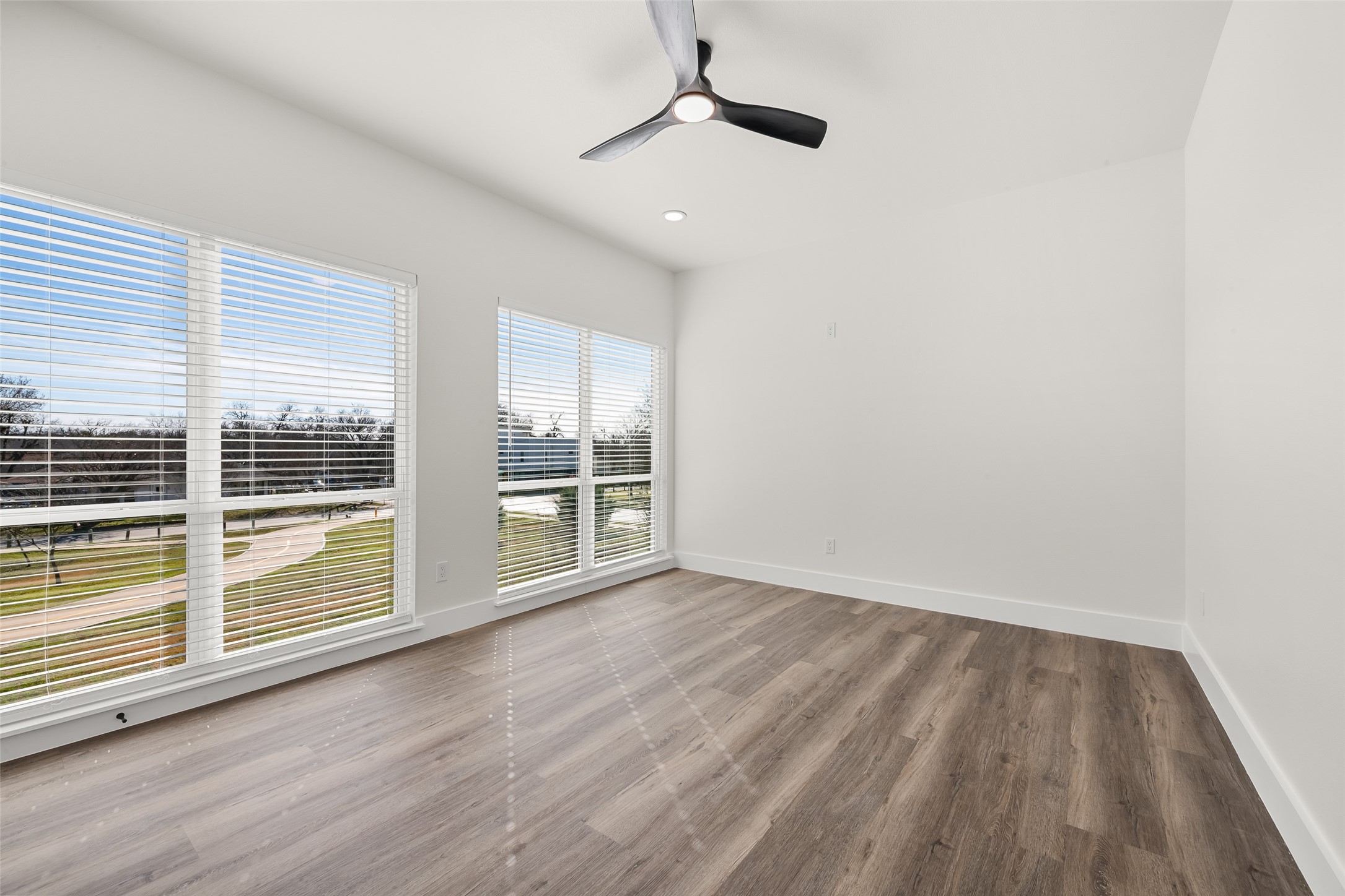 314 S Glasgow Drive