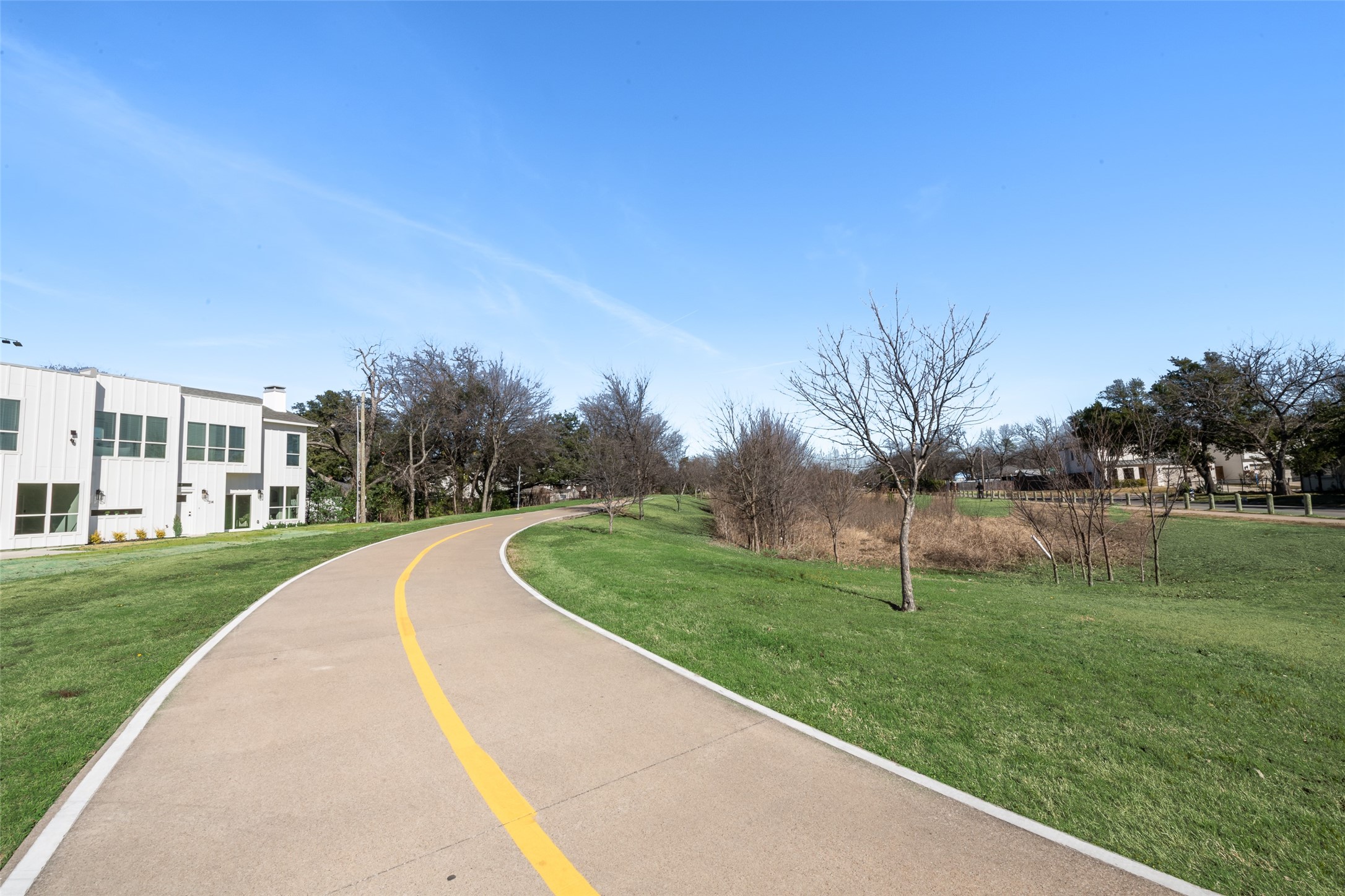 314 S Glasgow Drive