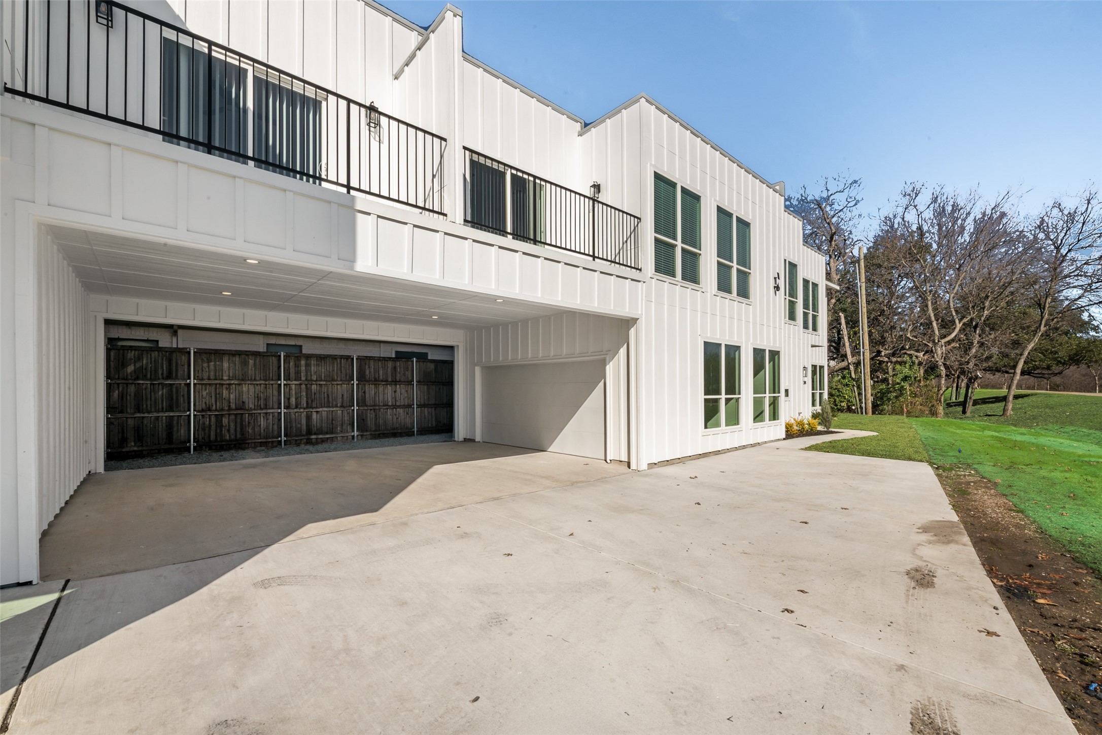 314 S Glasgow Drive