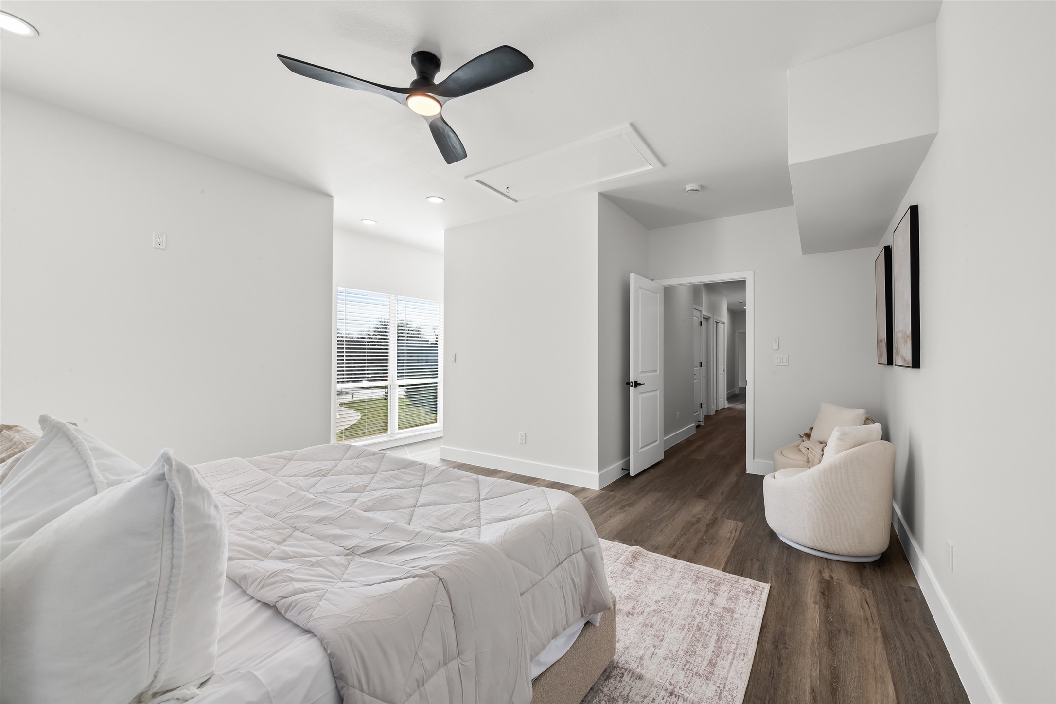314 S Glasgow Drive