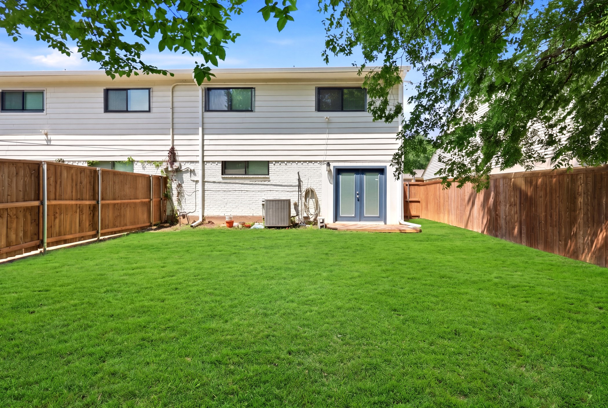 7354 Walling Lane