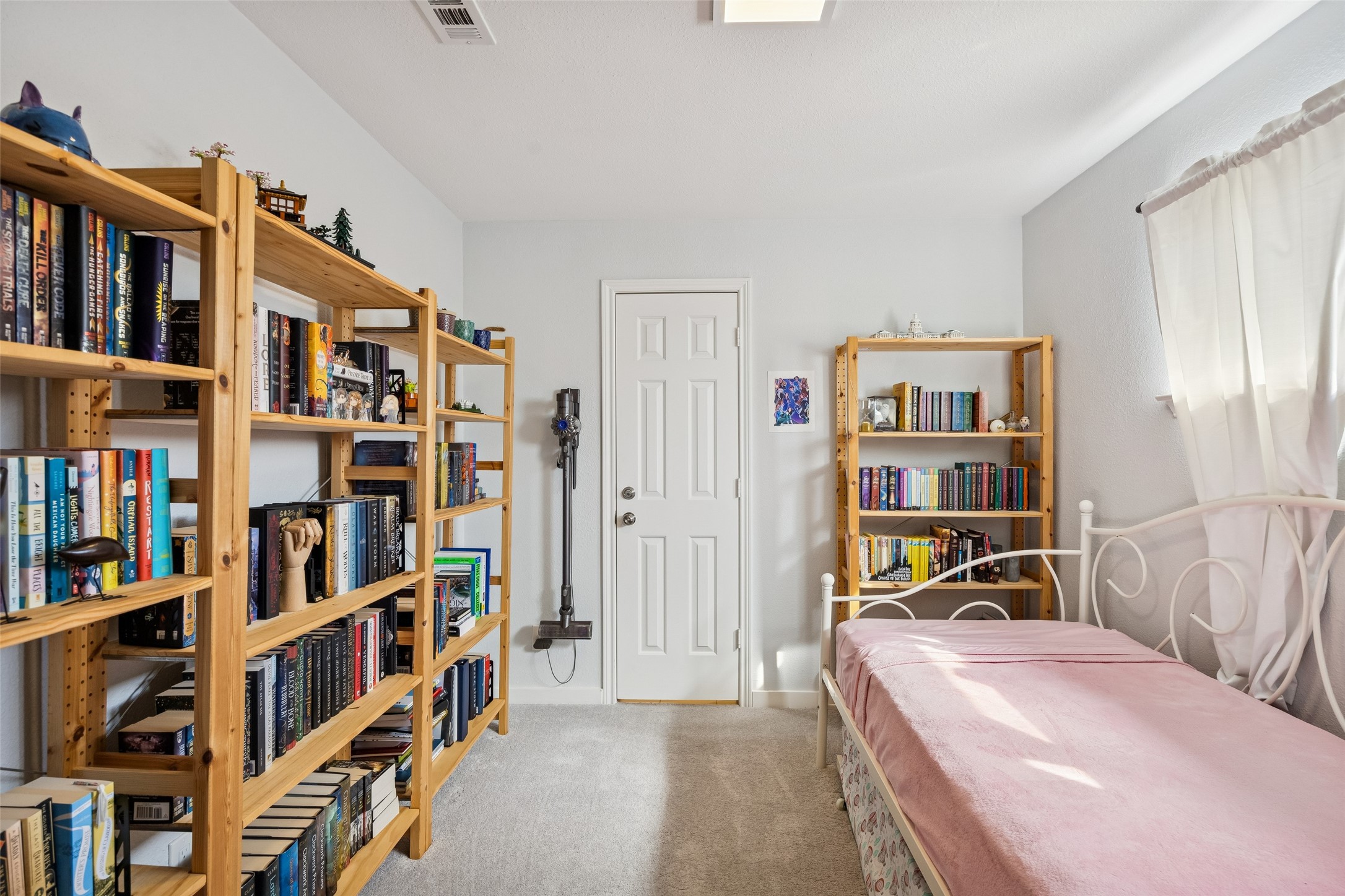 9522 Robin Meadow Drive