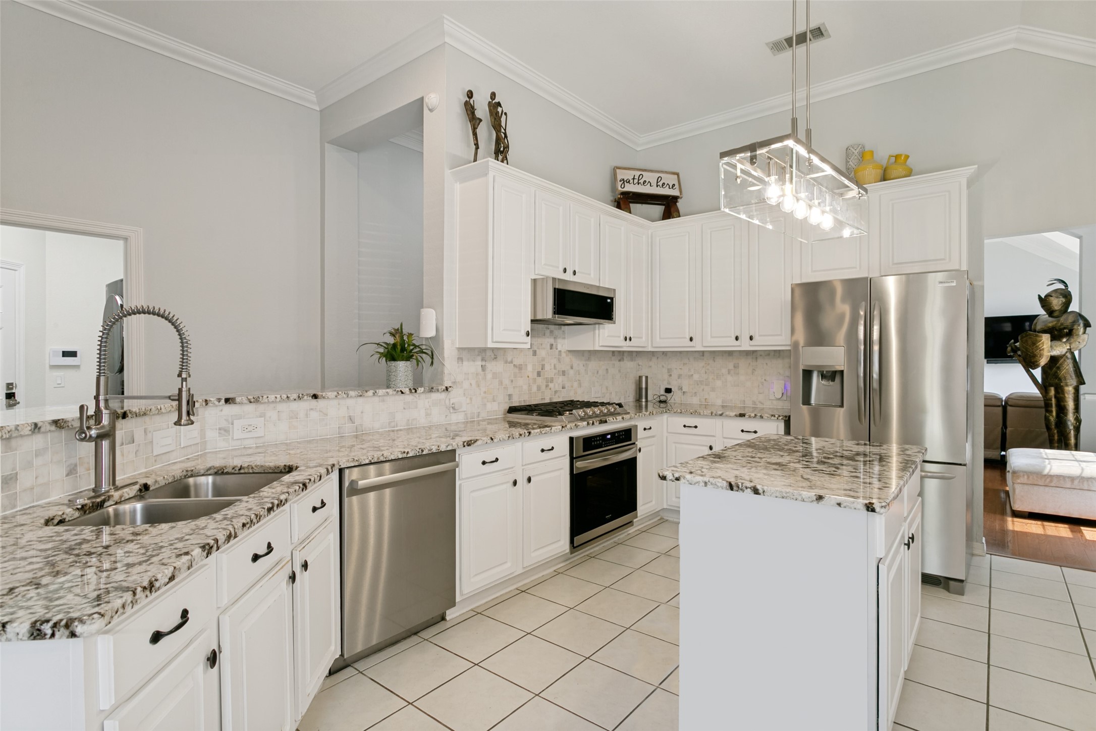 2768 Club Ridge Drive