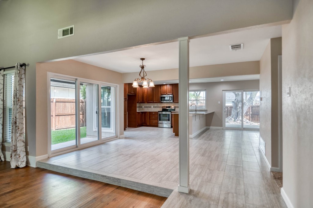 1817 Hemlock Drive