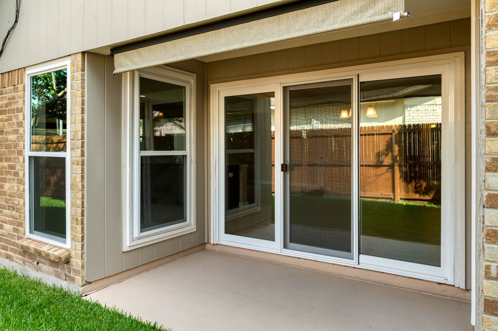 1817 Hemlock Drive