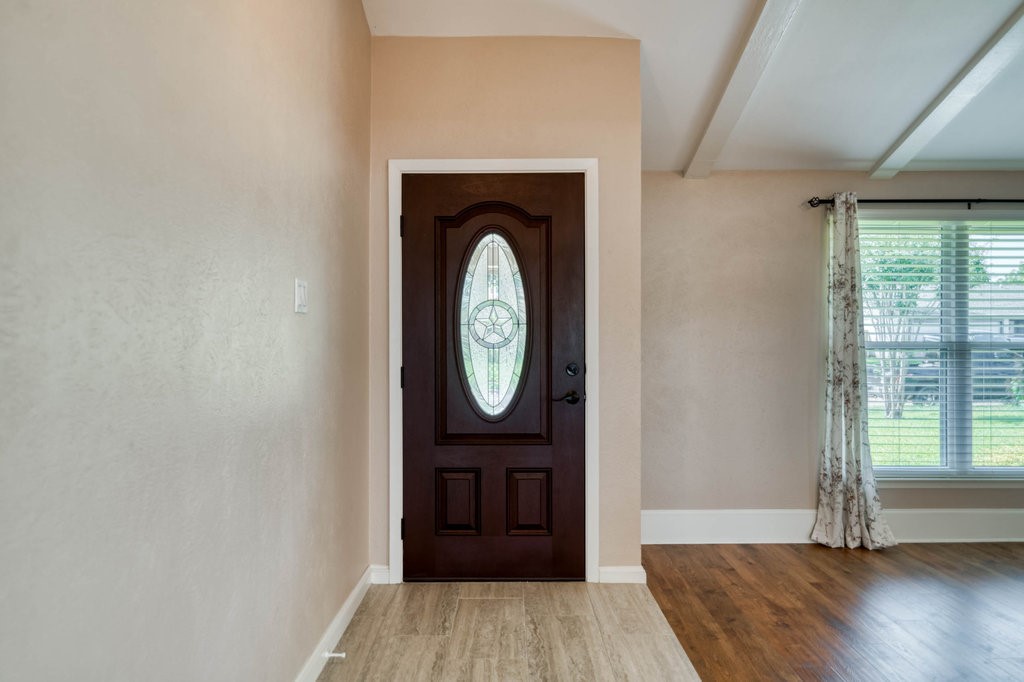 1817 Hemlock Drive
