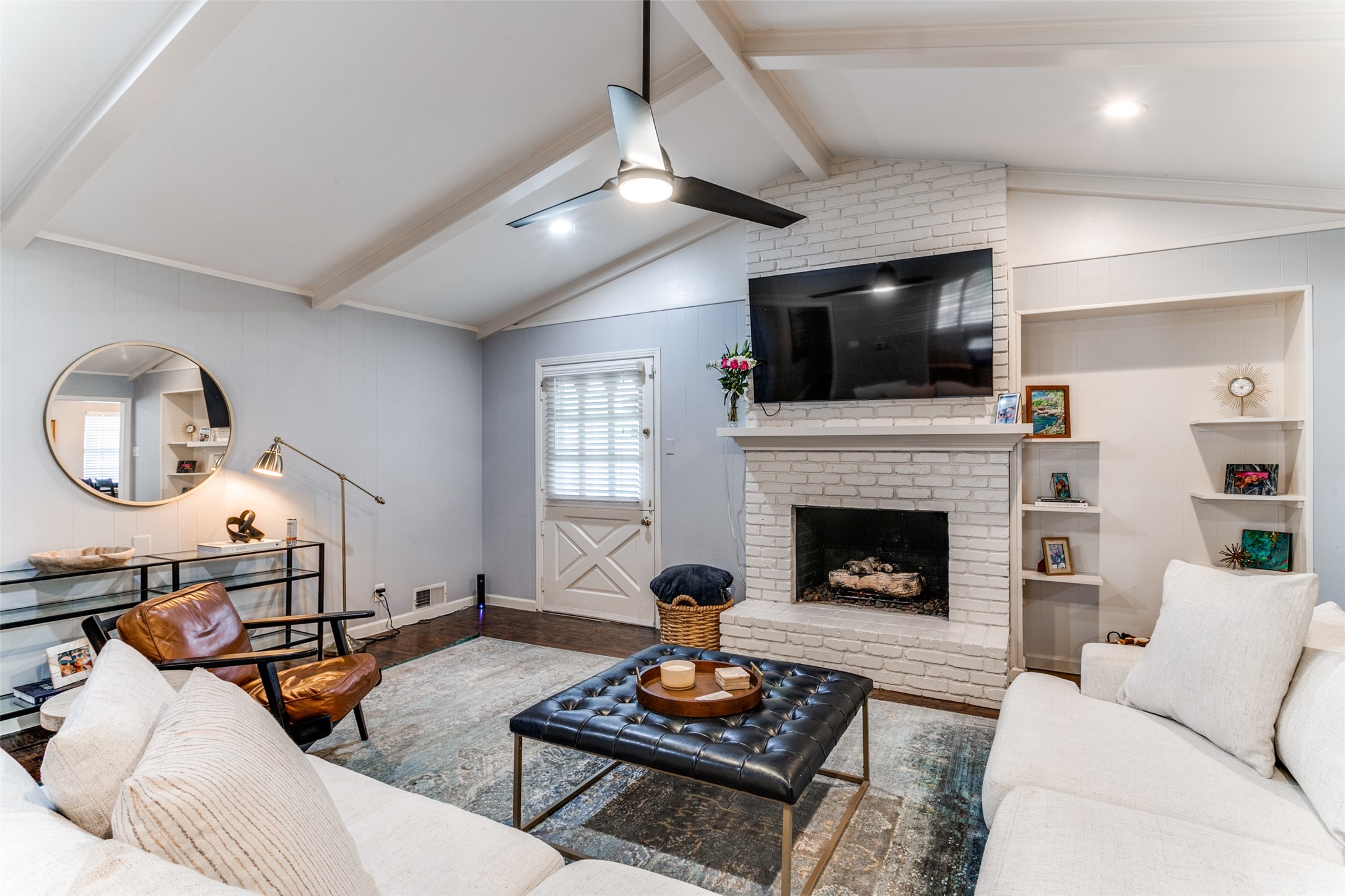 4805 Creighton Drive