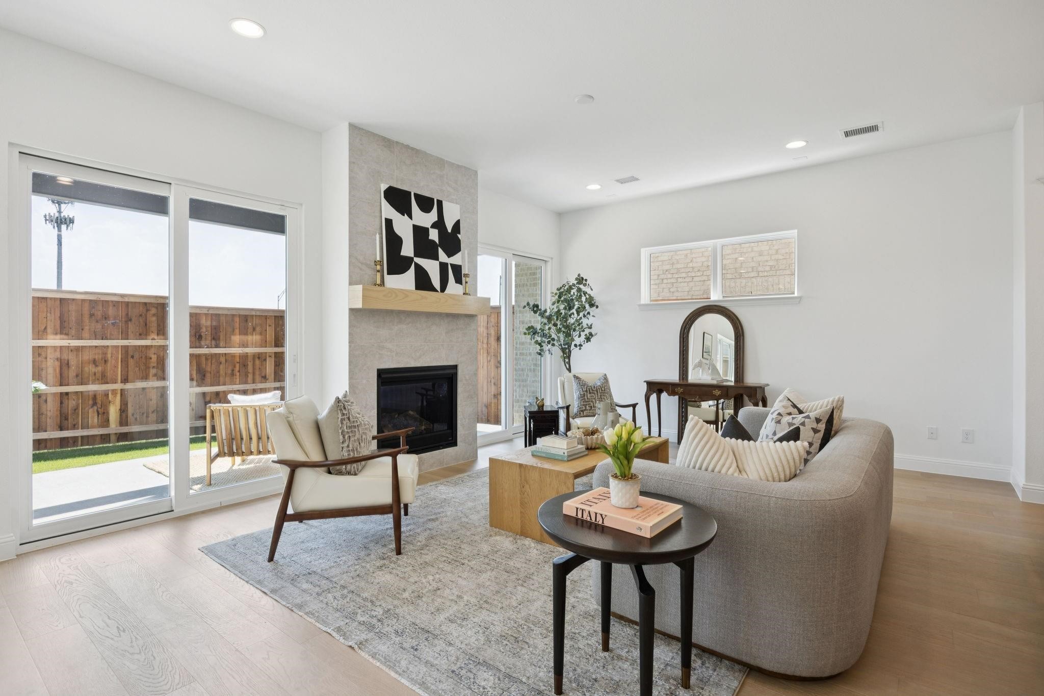 9348 Charlie Lane