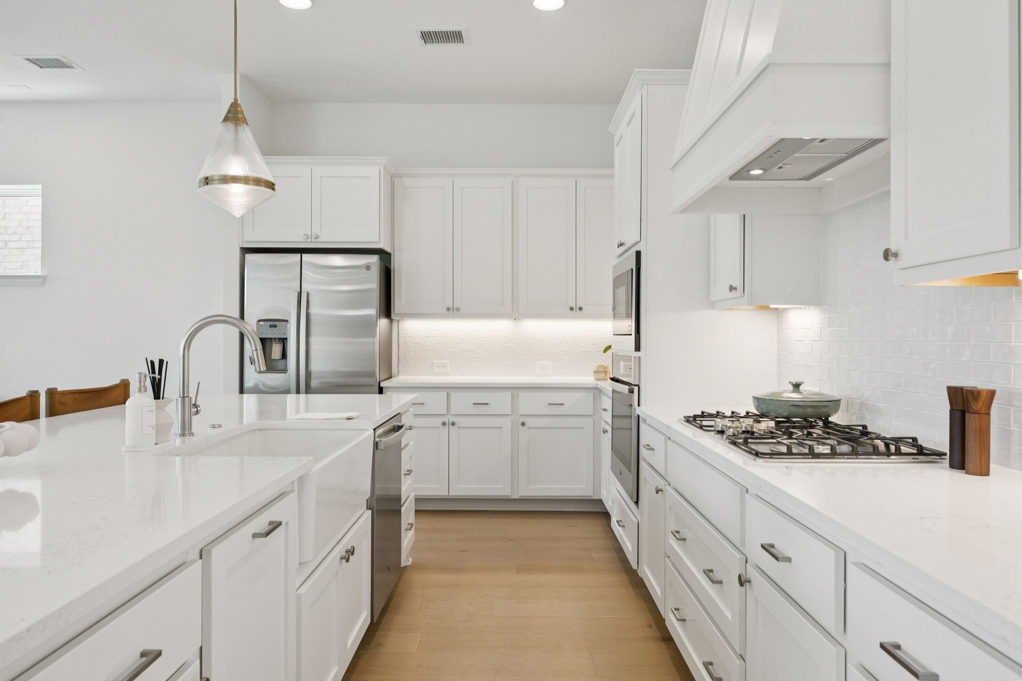 9348 Charlie Lane