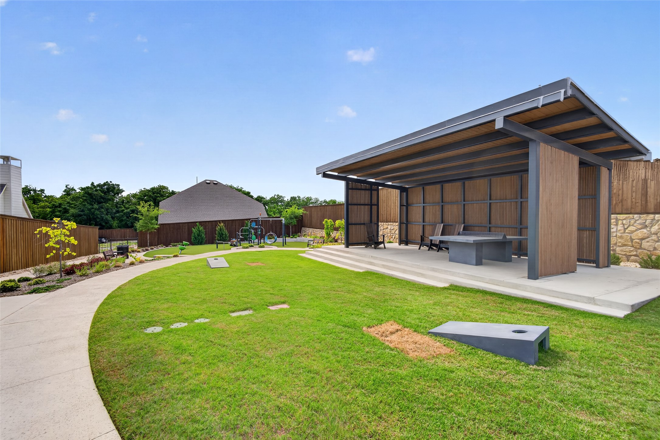 9348 Charlie Lane