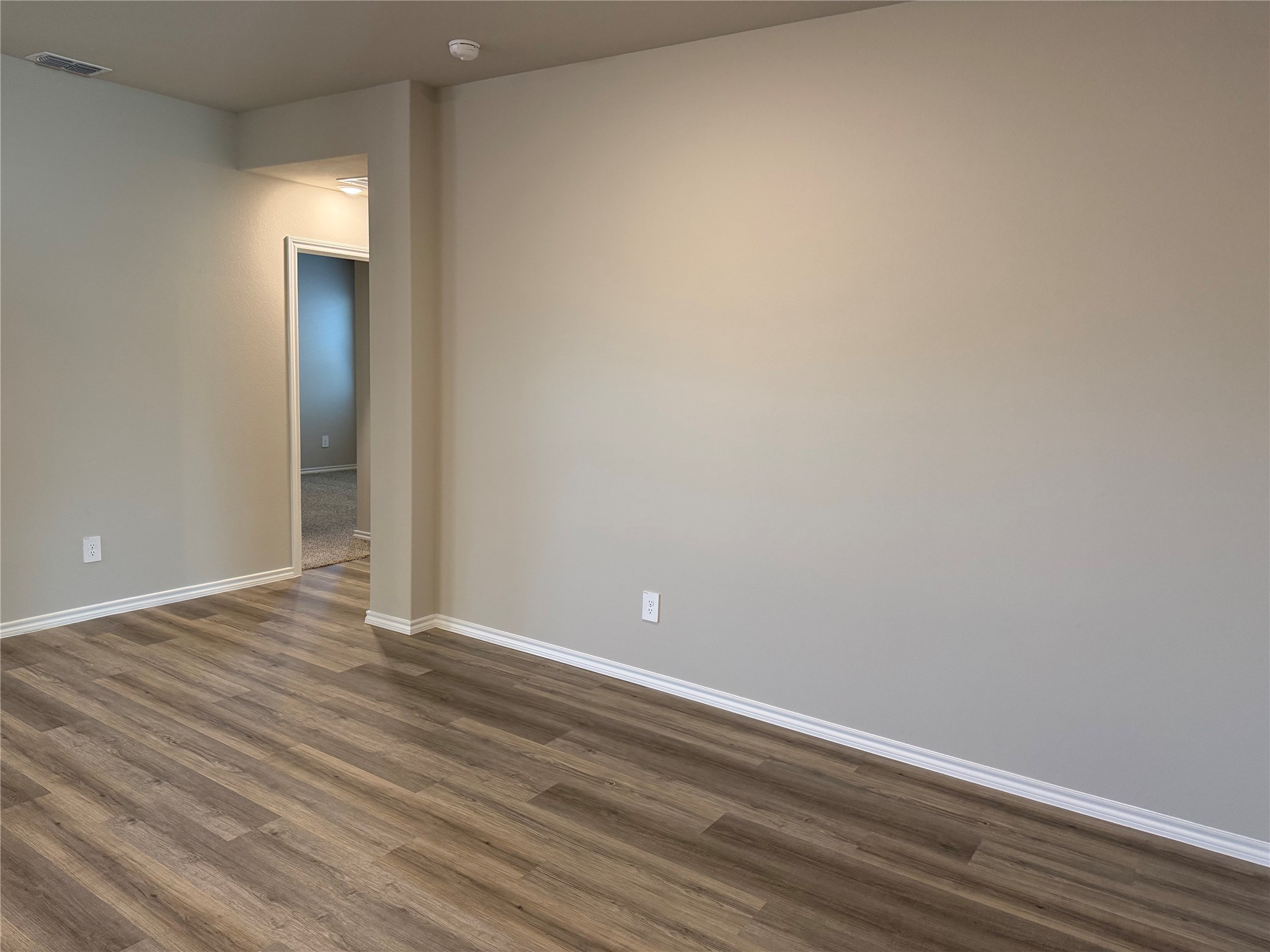 16525 Hudson Prairie Way