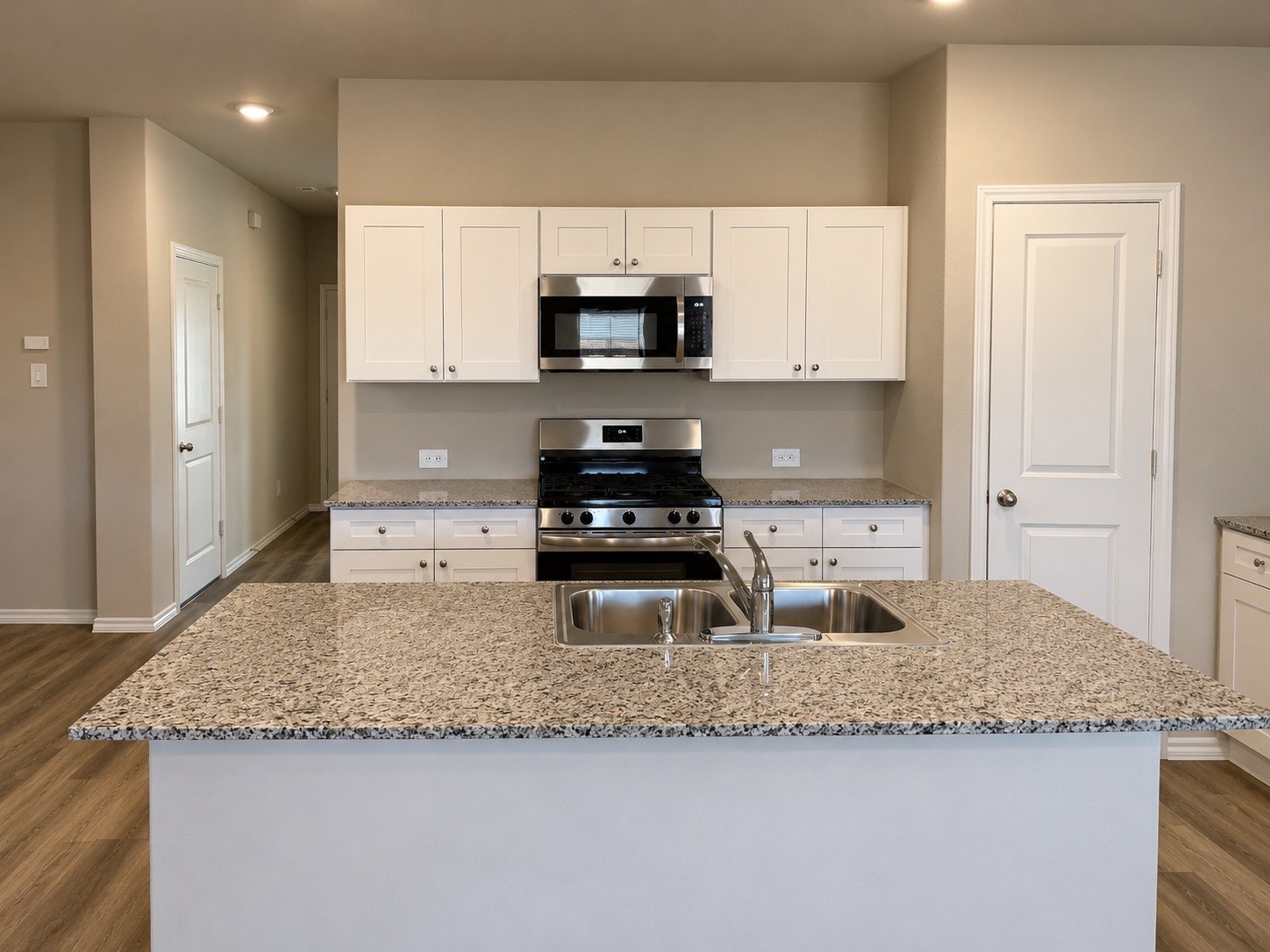 16525 Hudson Prairie Way