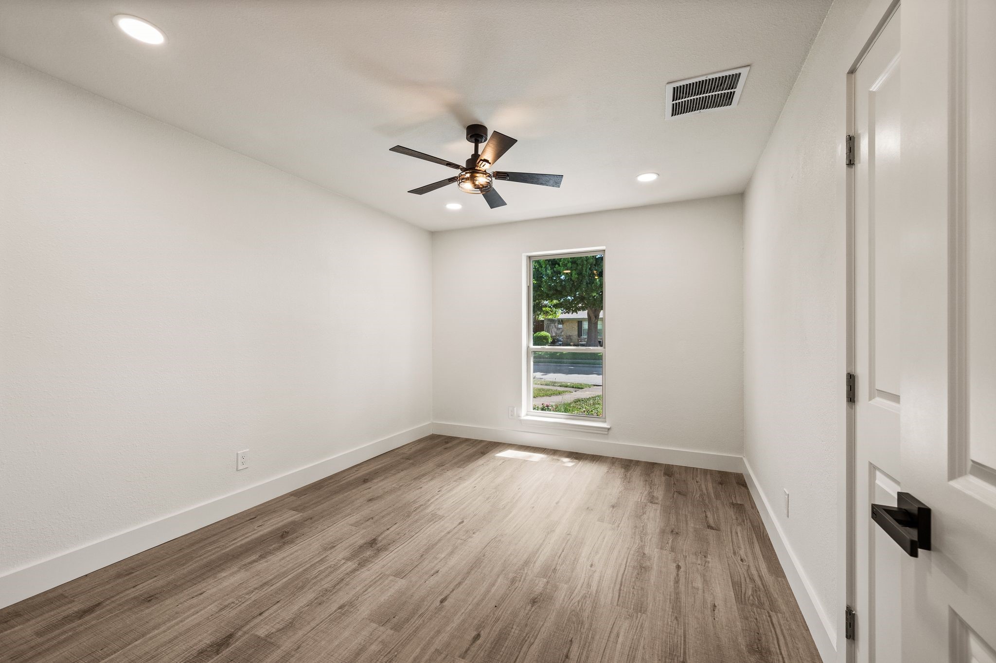 2405 Glenbrook Meadows Drive