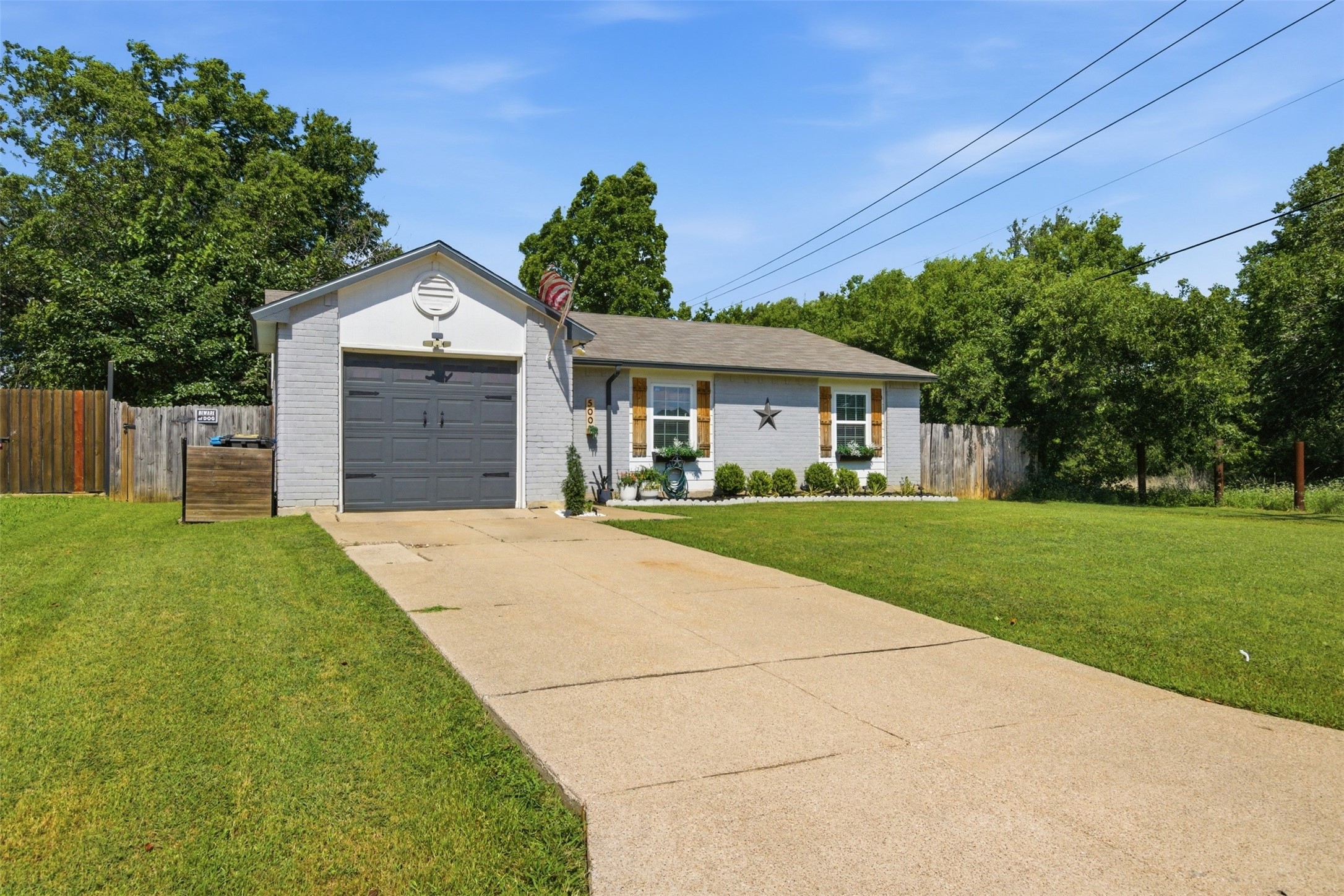 500 Elderwood Trail